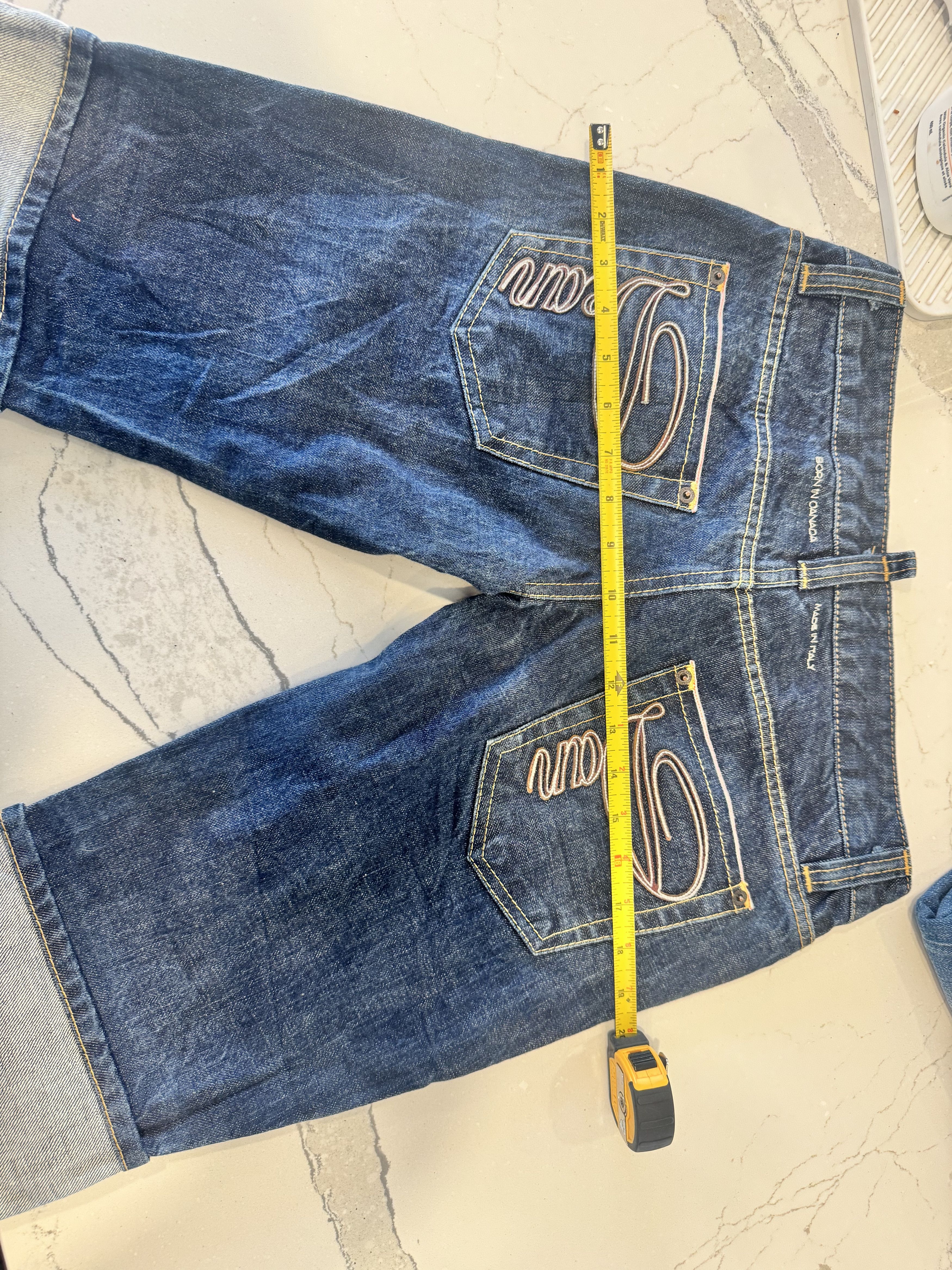 Dsquared2 denim capri shorts designer dsquared Size 32" / US 10 / IT 46 - 3 Thumbnail
