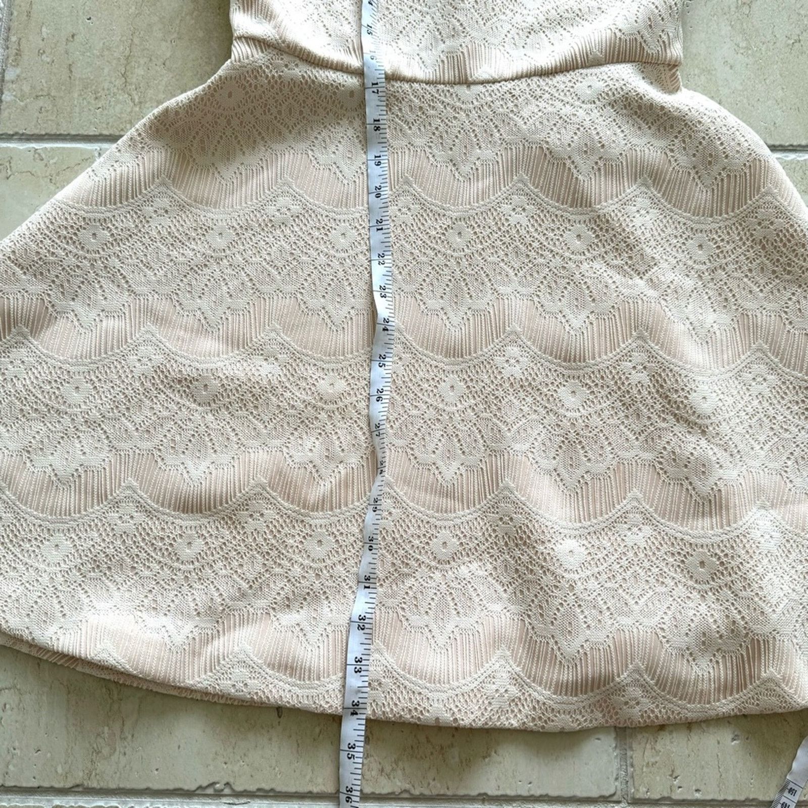 Other AQUA Dress, Size M, Lace beige Size M / US 6-8 / IT 42-44 - 8 Thumbnail