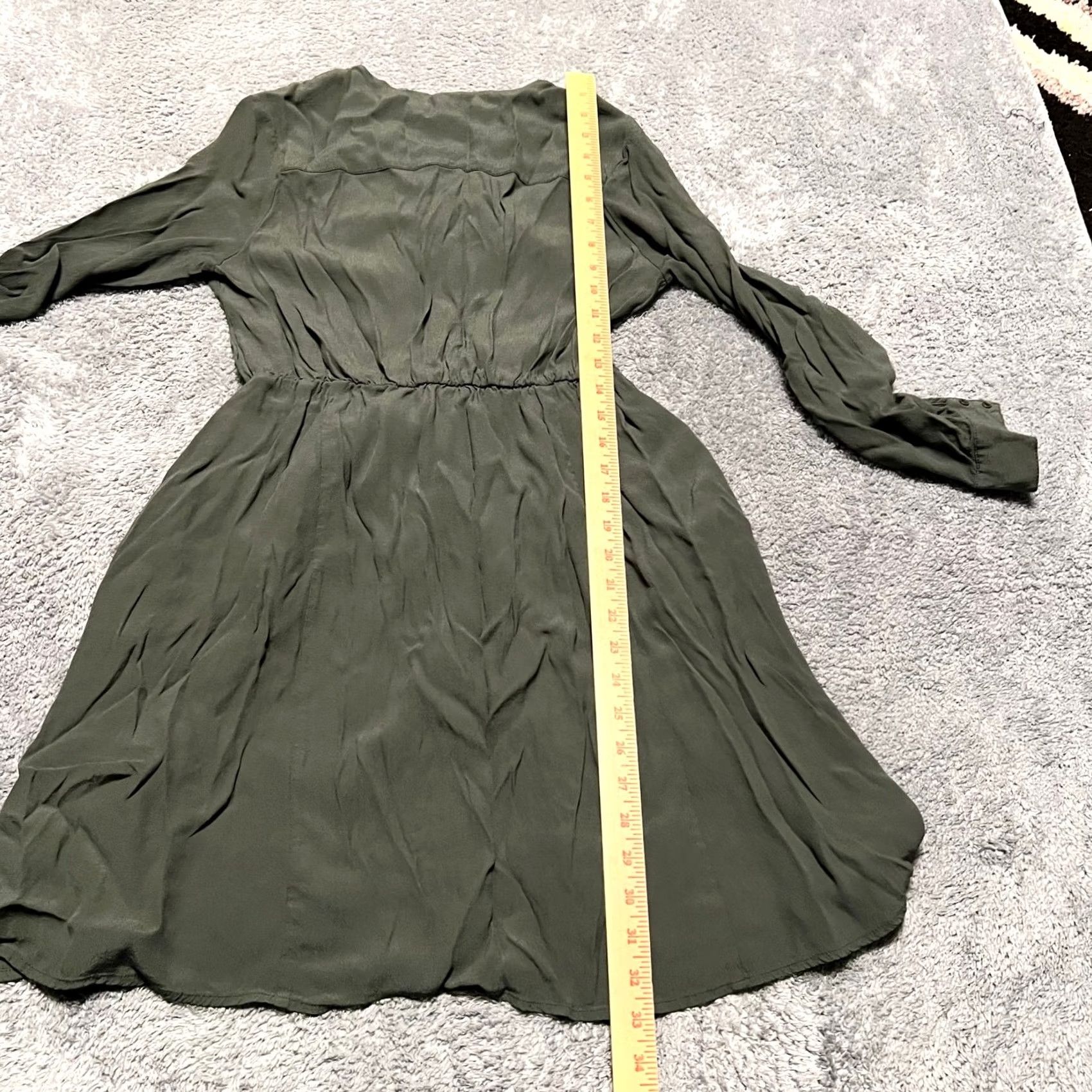 Anthropologie MAEVE Anthropologie Dress Womens Medium Green V Neck Roll Tab Sleeve Fit & Flare Dress knee length Womens M Green MAEVE by Anthropologie Size M / US 6-8 / IT 42-44 - 7 Thumbnail