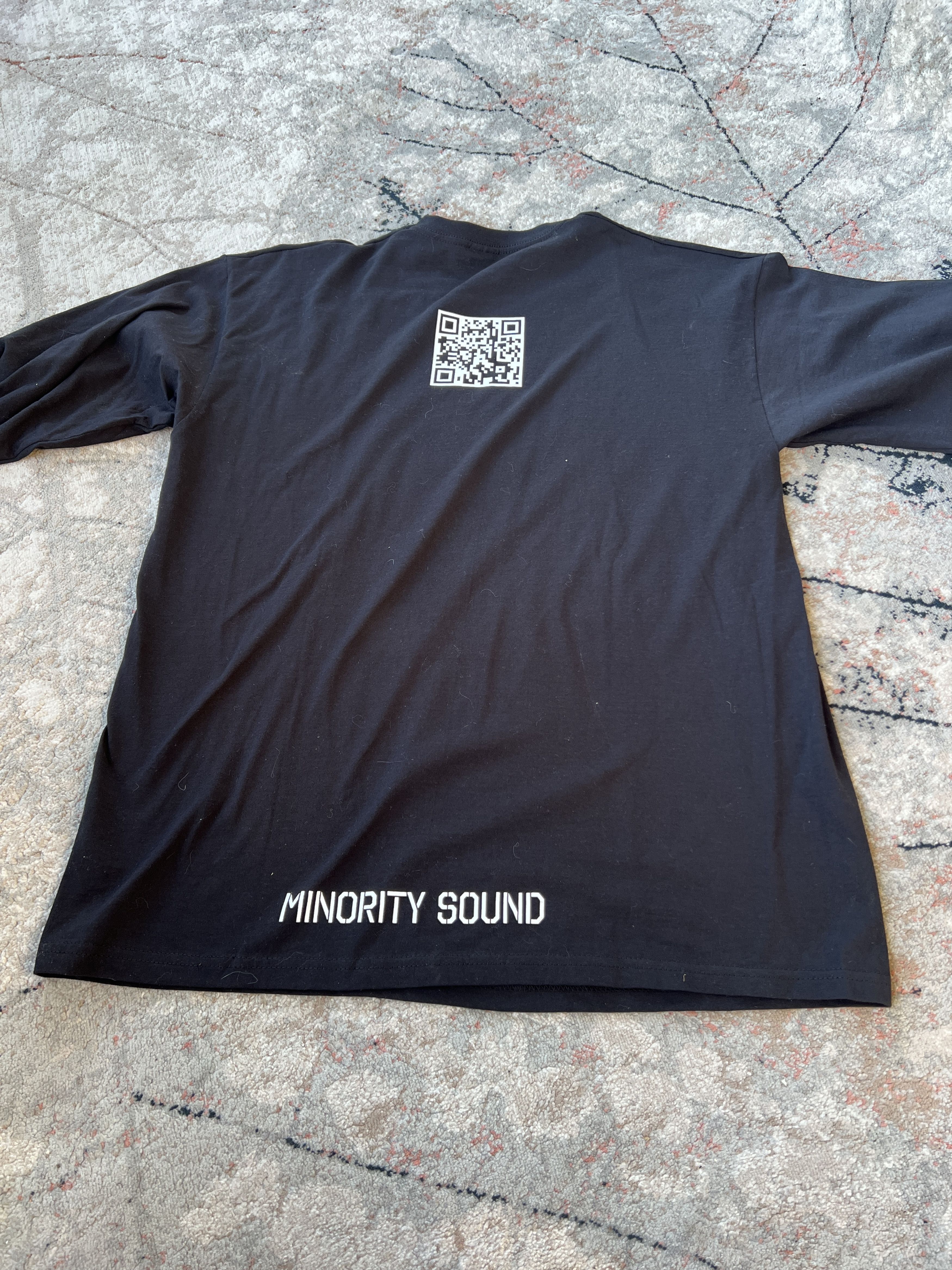 Band Tees Minority Sound The Explorer Long Sleeve Size US XL / EU 56 / 4 - 5 Thumbnail