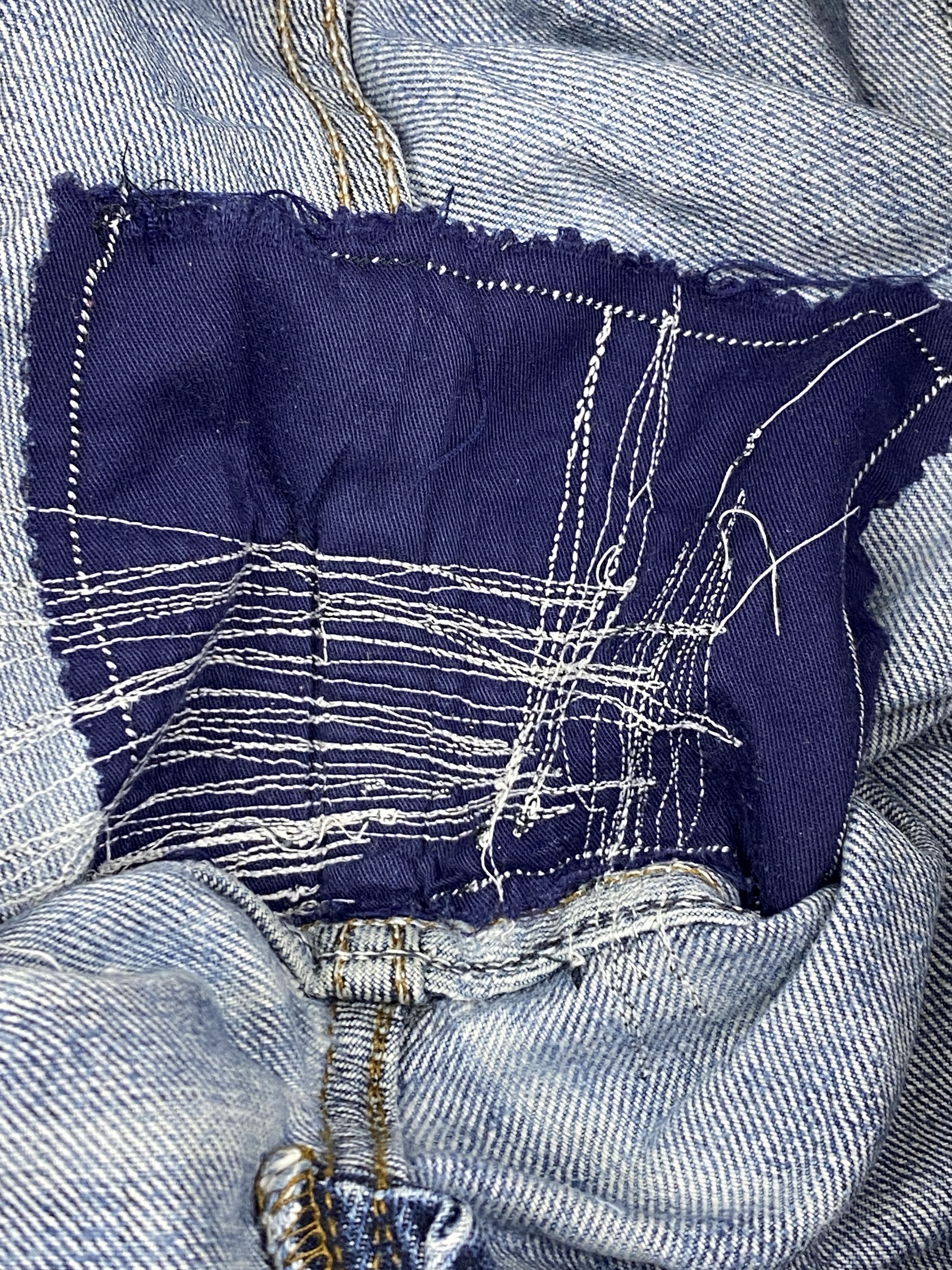 Levi's Vintage Dirty Distressed levis 501 Jeans DP2832 Size US 33 - 15 Thumbnail