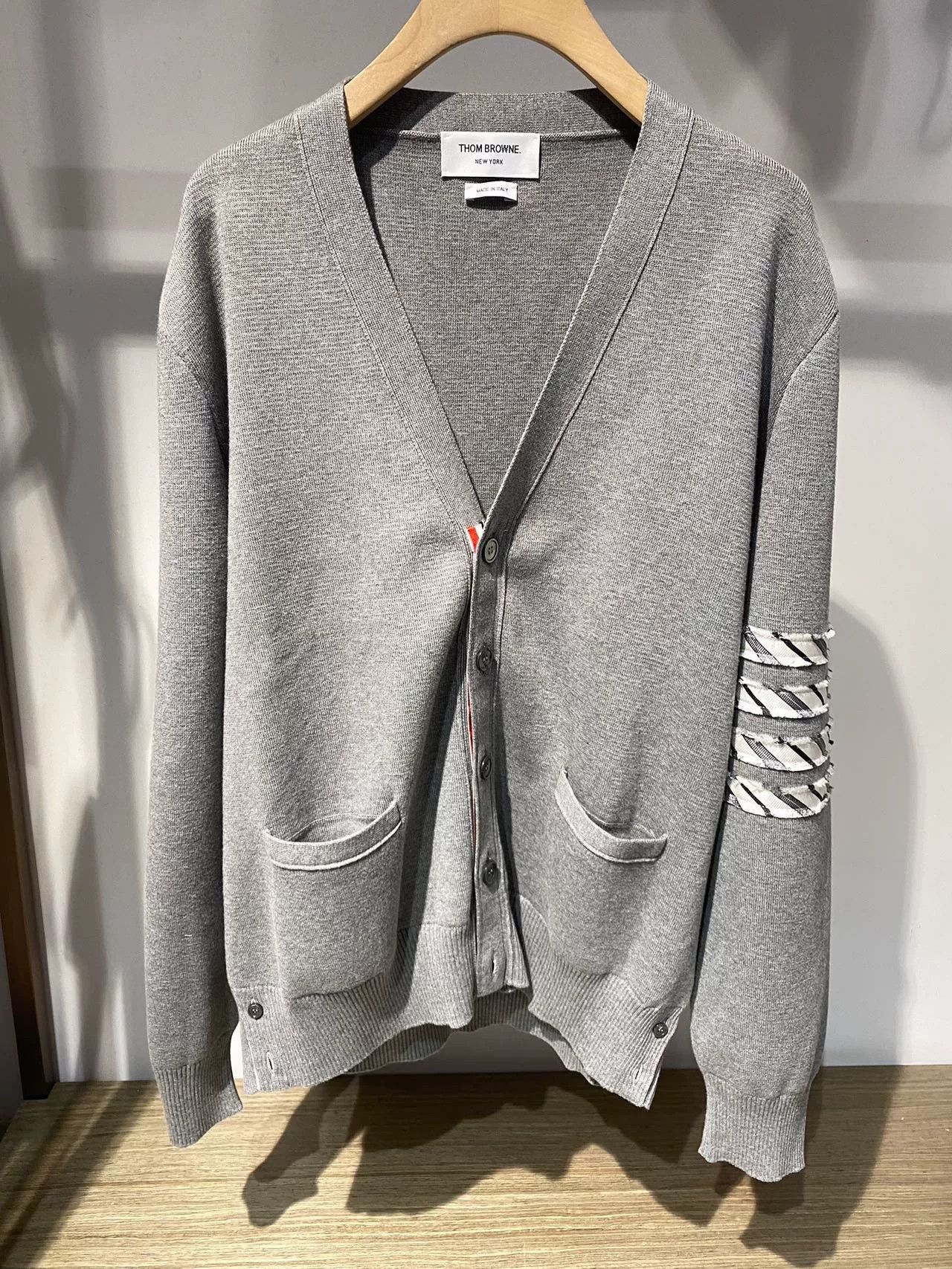 Thom Browne Thom Browne Men's Classic Cardigan Size US M / EU 48-50 / 2 - 1 Thumbnail