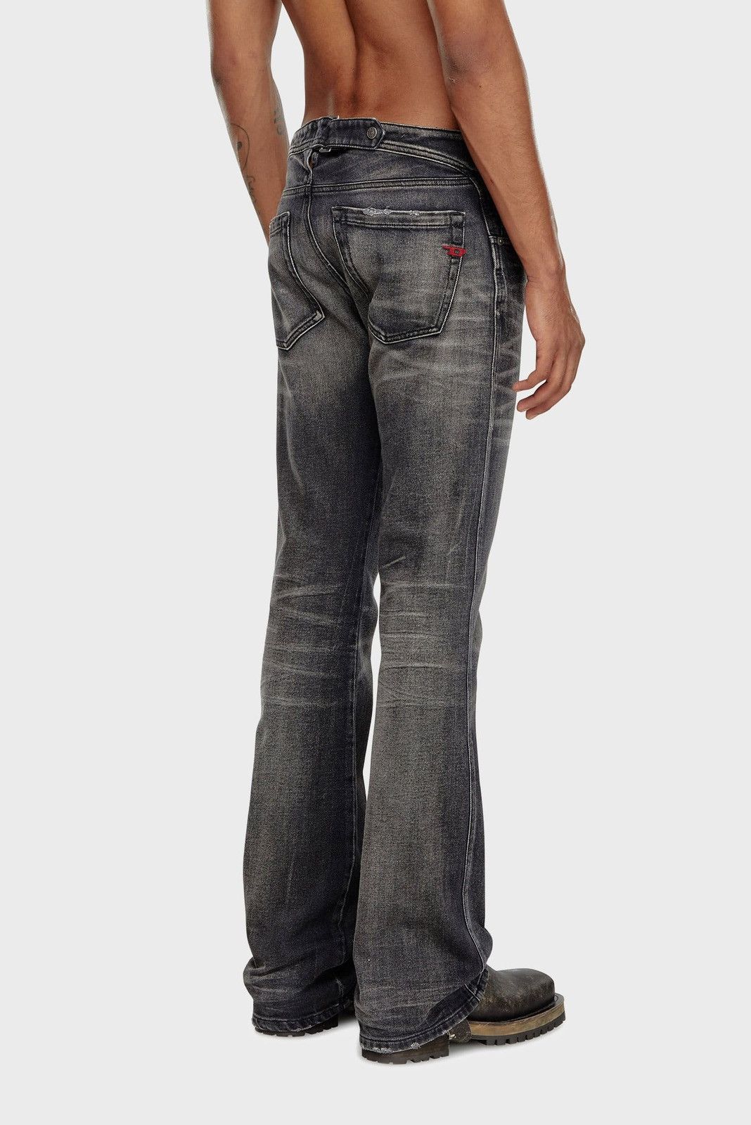 Y2K Diesel Jeans low waist slim fit with a bold bootcut leg