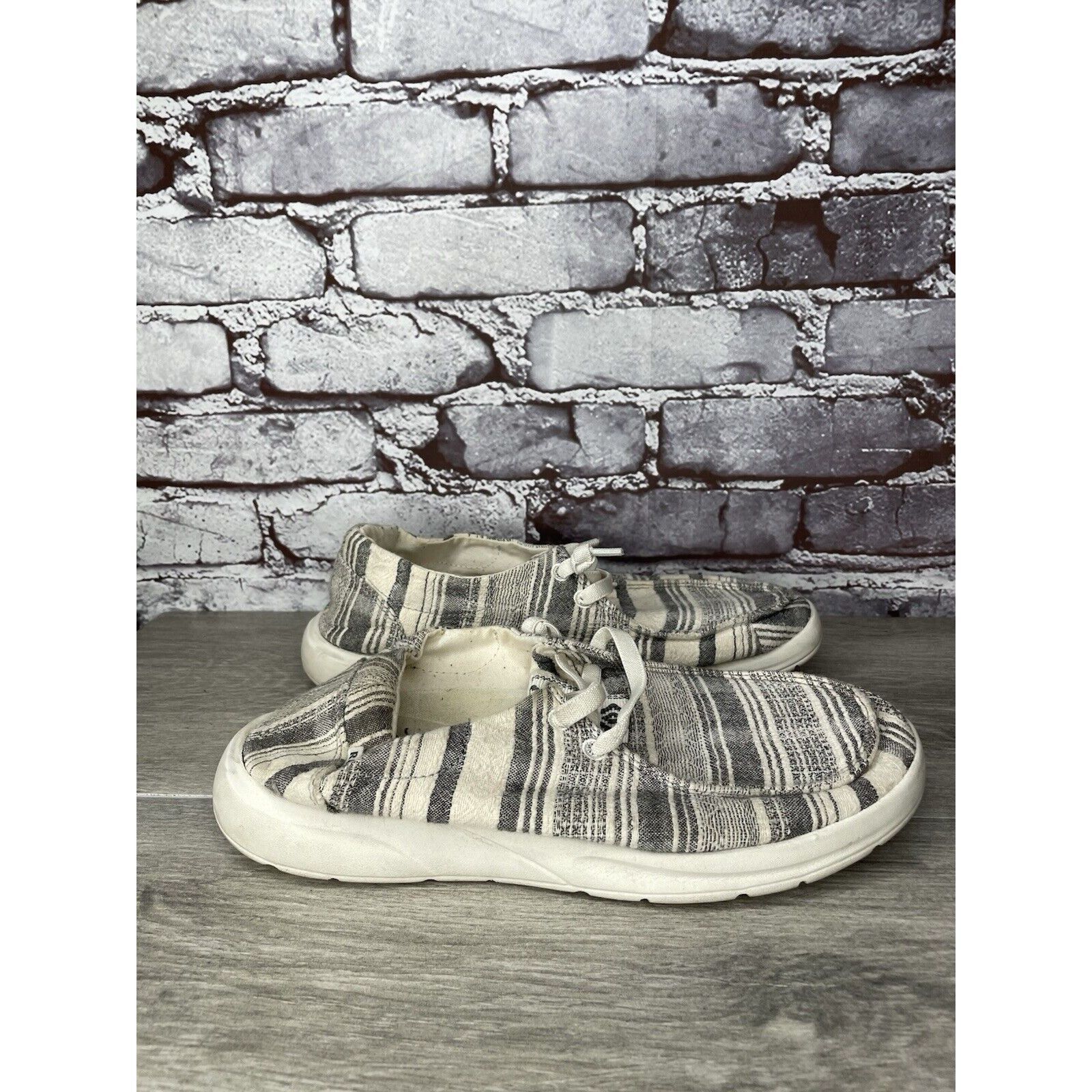 REEF Reef Cushion Coast Mid White Fabric Black Lace Up Sneakers W Size US 8.5 / IT 38.5 - 3 Thumbnail