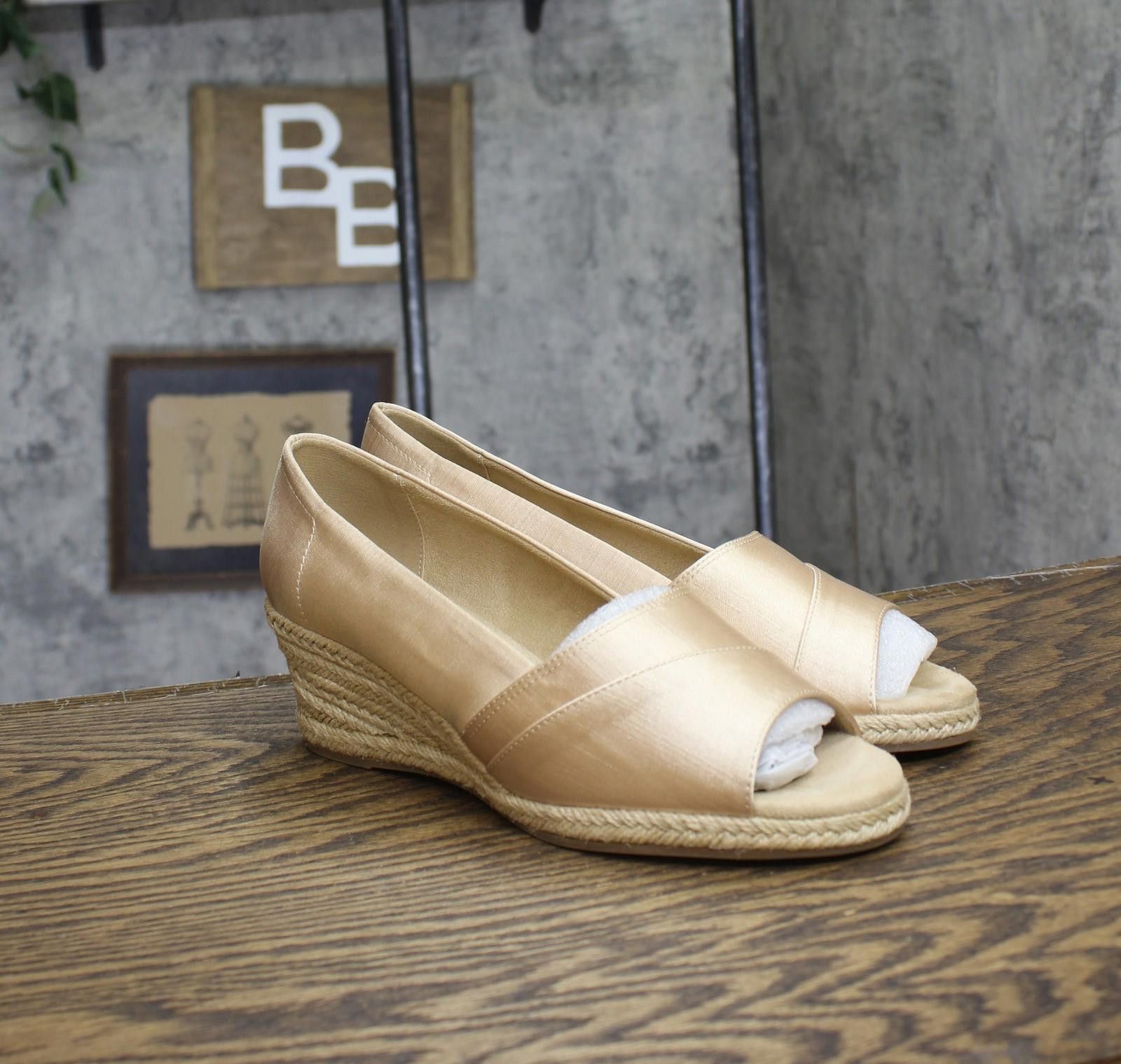 Nwt Easy Street Sandal Jaspr Natural Thai Silk Brown 8w