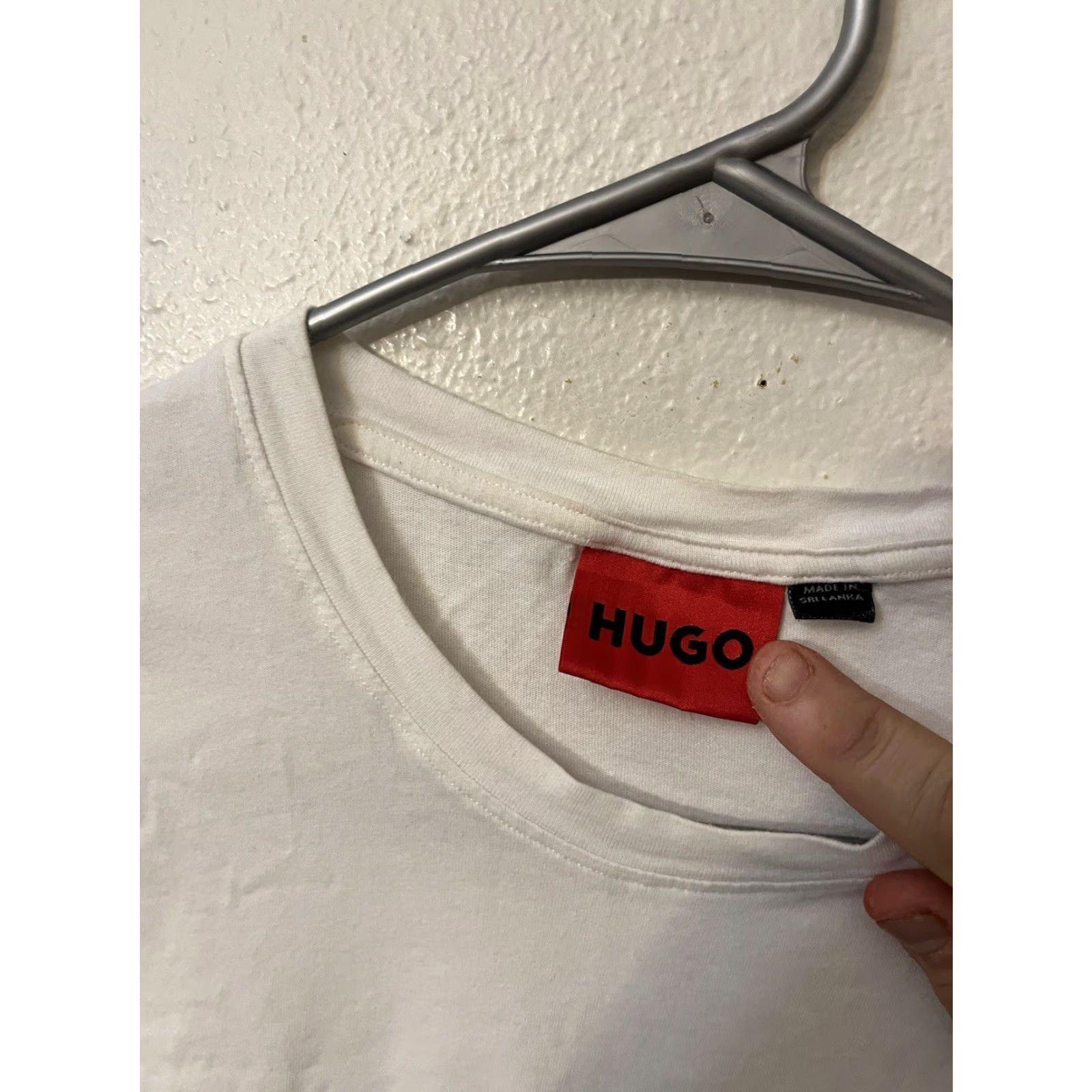 Hugo Boss HUGO BOSS Graphic Print T-Shirt Mens Medium Short Sleeve White Cotton Preppy Size US M / EU 48-50 / 2 - 3 Thumbnail