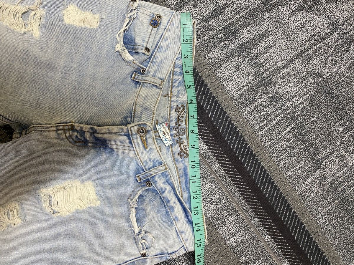 Body Glove Body Glove Distressed Denim Jeans Size 30" / US 8 / IT 44 - 16 Thumbnail