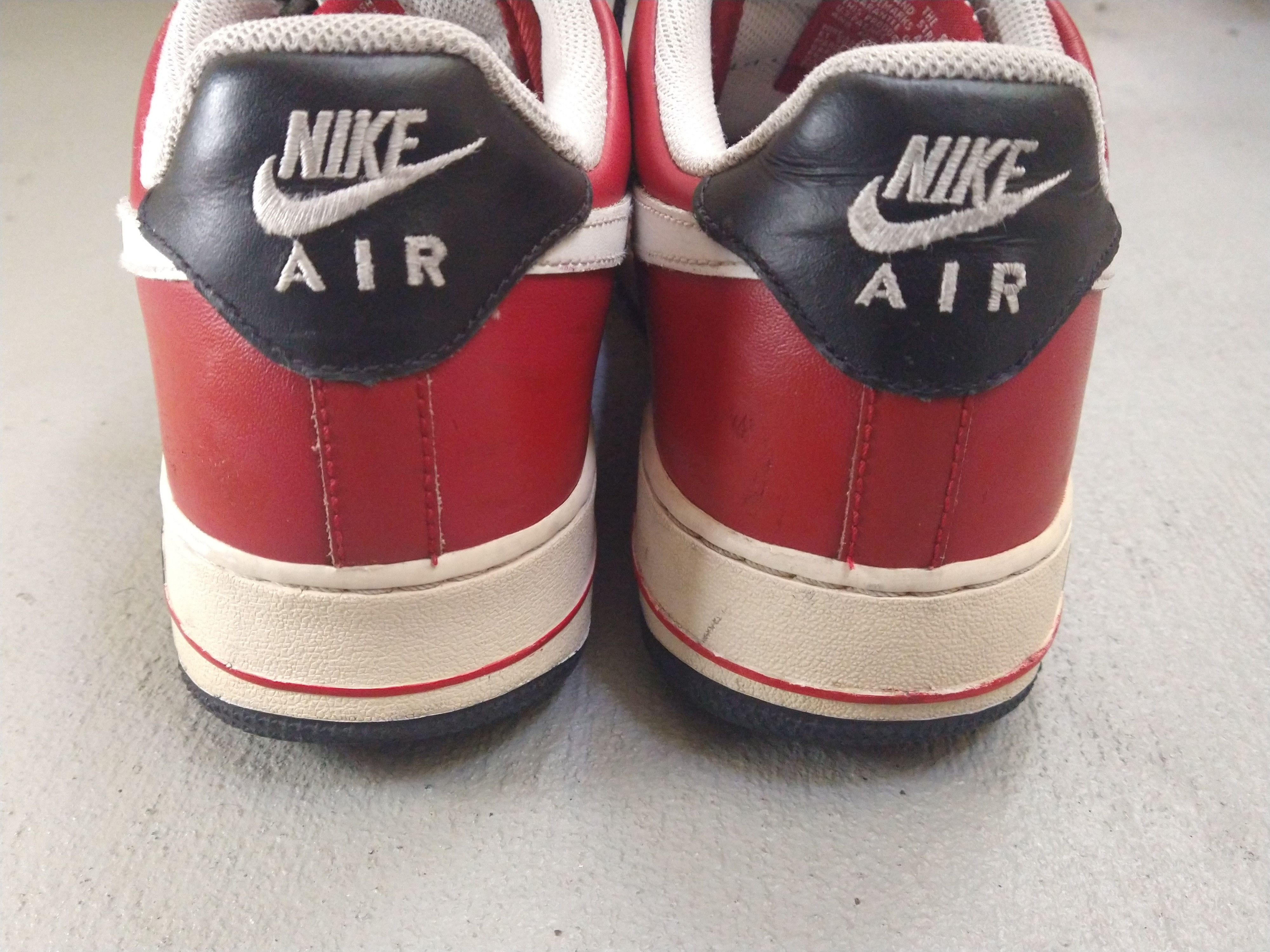 Nike Nike Air Force 1 Low Red Black Size 9.5 2009 315122-600 Size US 9.5 / EU 42-43 - 17 Thumbnail