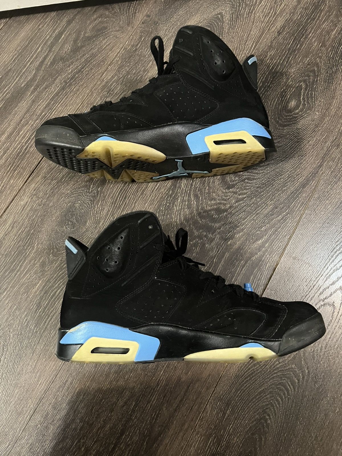 Jordan Brand Air Jordan 6 Retro UNC Size US 13 / EU 46 - 2 Thumbnail
