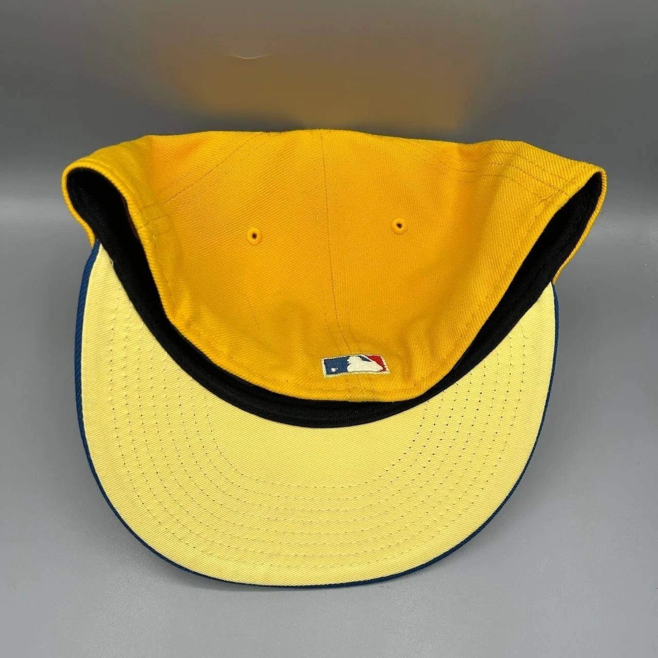 New Era San Francisco Giants Hat Men 7 1/2 Yellow Blue MLB Fitted Size ONE SIZE - 5 Thumbnail