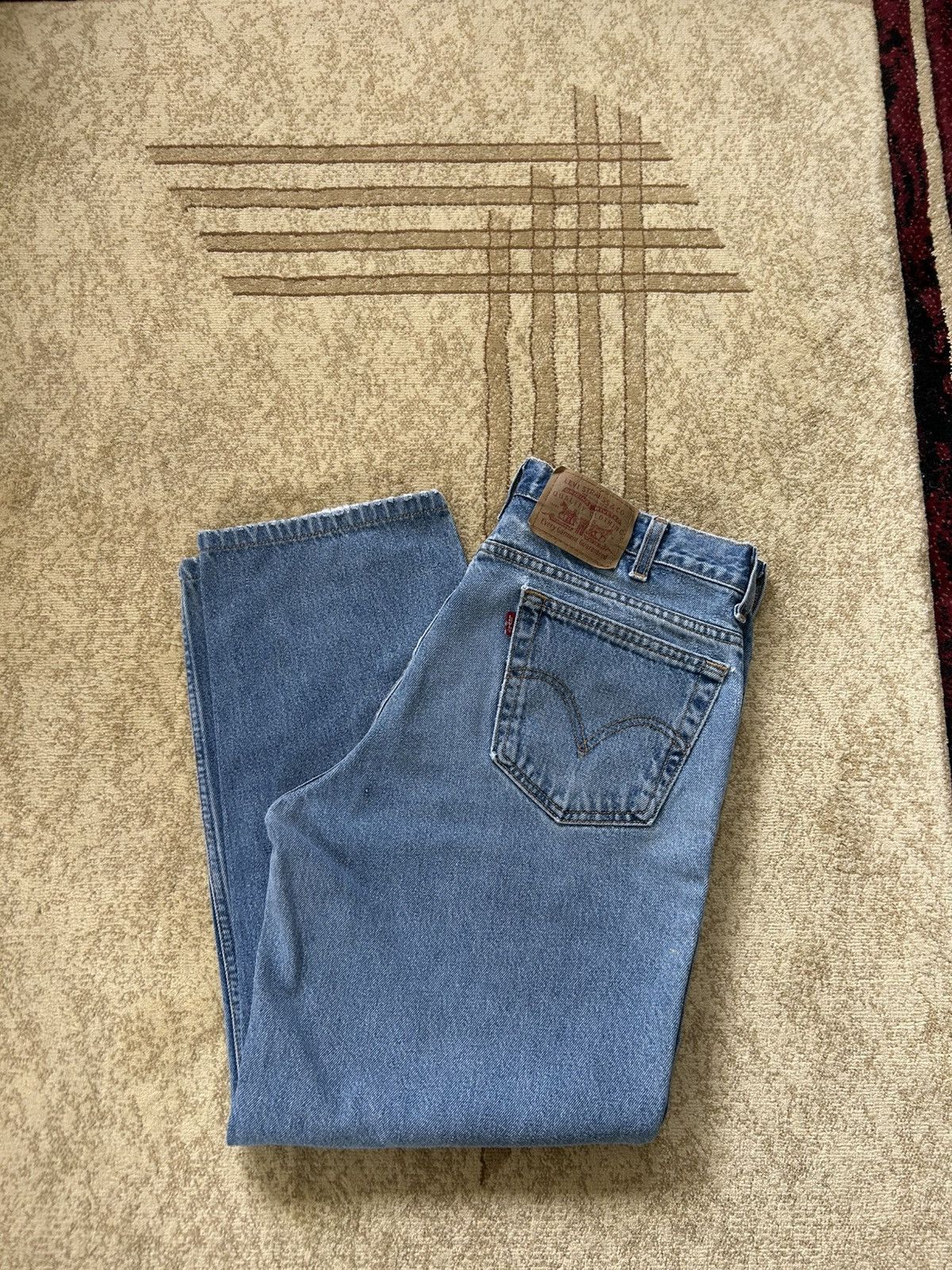 Levi's Vintage 90s Levis 550 Faded Light Wash Jeans Size US 34 / EU 50 - 1 Thumbnail