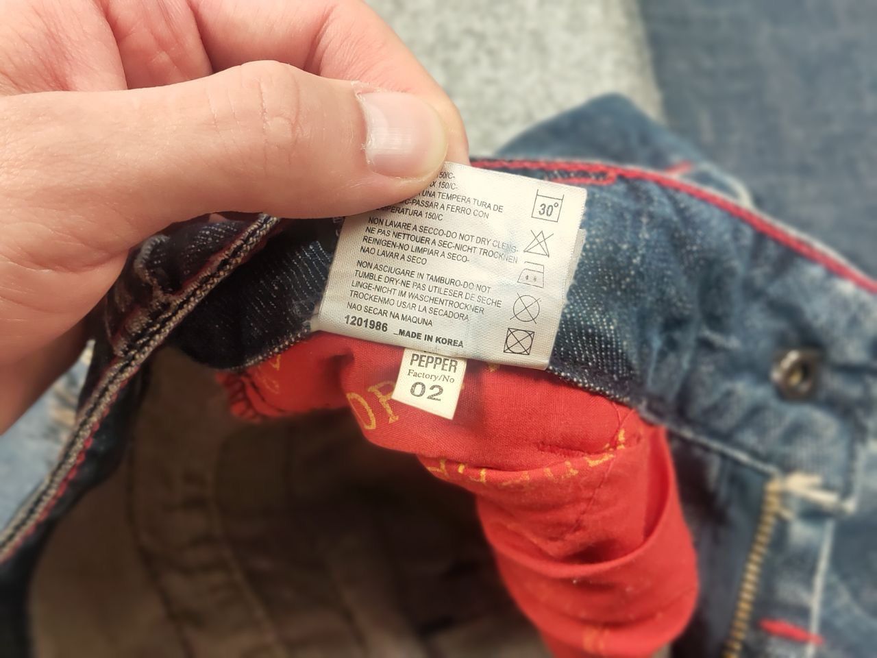 If Six Was Nine Red Pepper Japan Low Vintage Y2K embroidered Denim Jeans Size 27" / US 4 / IT 40 - 22 Thumbnail