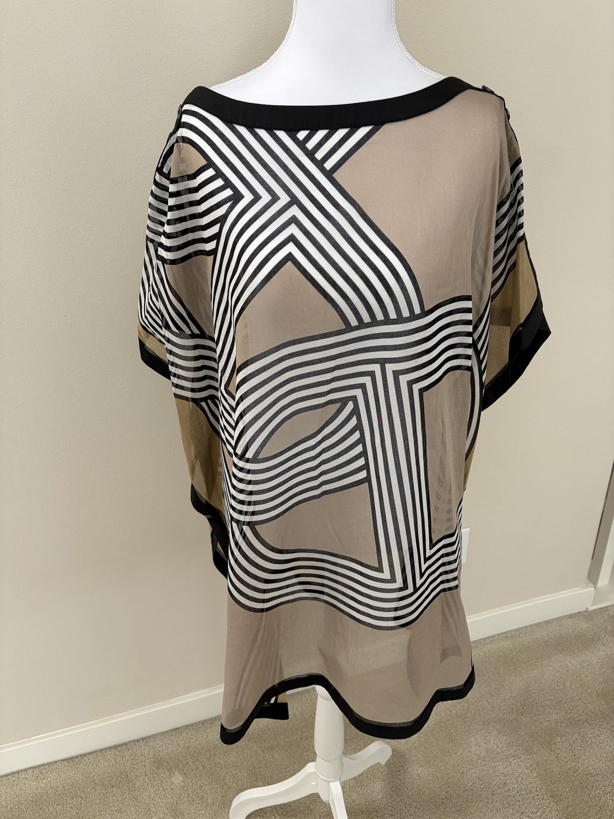 Hermes Hermes sheer cotton pareo beach cover-up Size S / US 4 / IT 40 - 6 Thumbnail