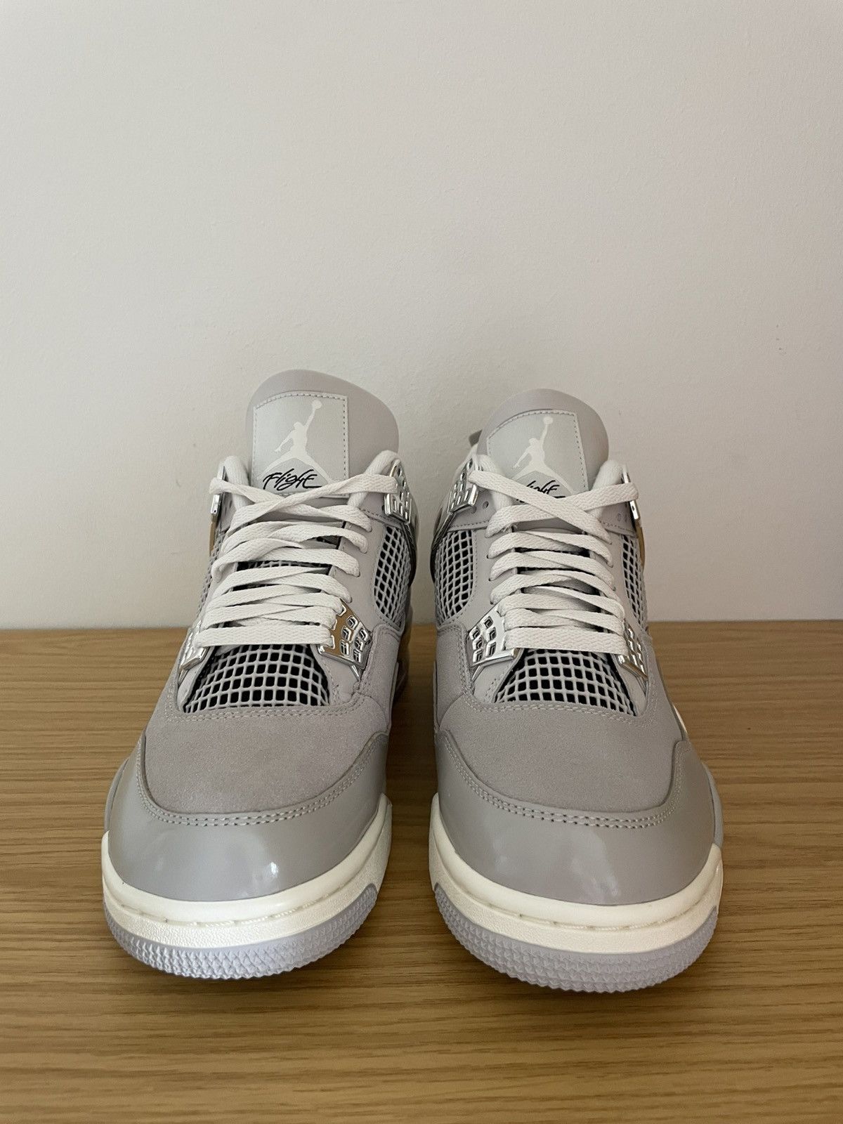 Jordan Brand Jordan 4 Retro Frozen Moments Size US 9 / EU 42 - 3 Thumbnail
