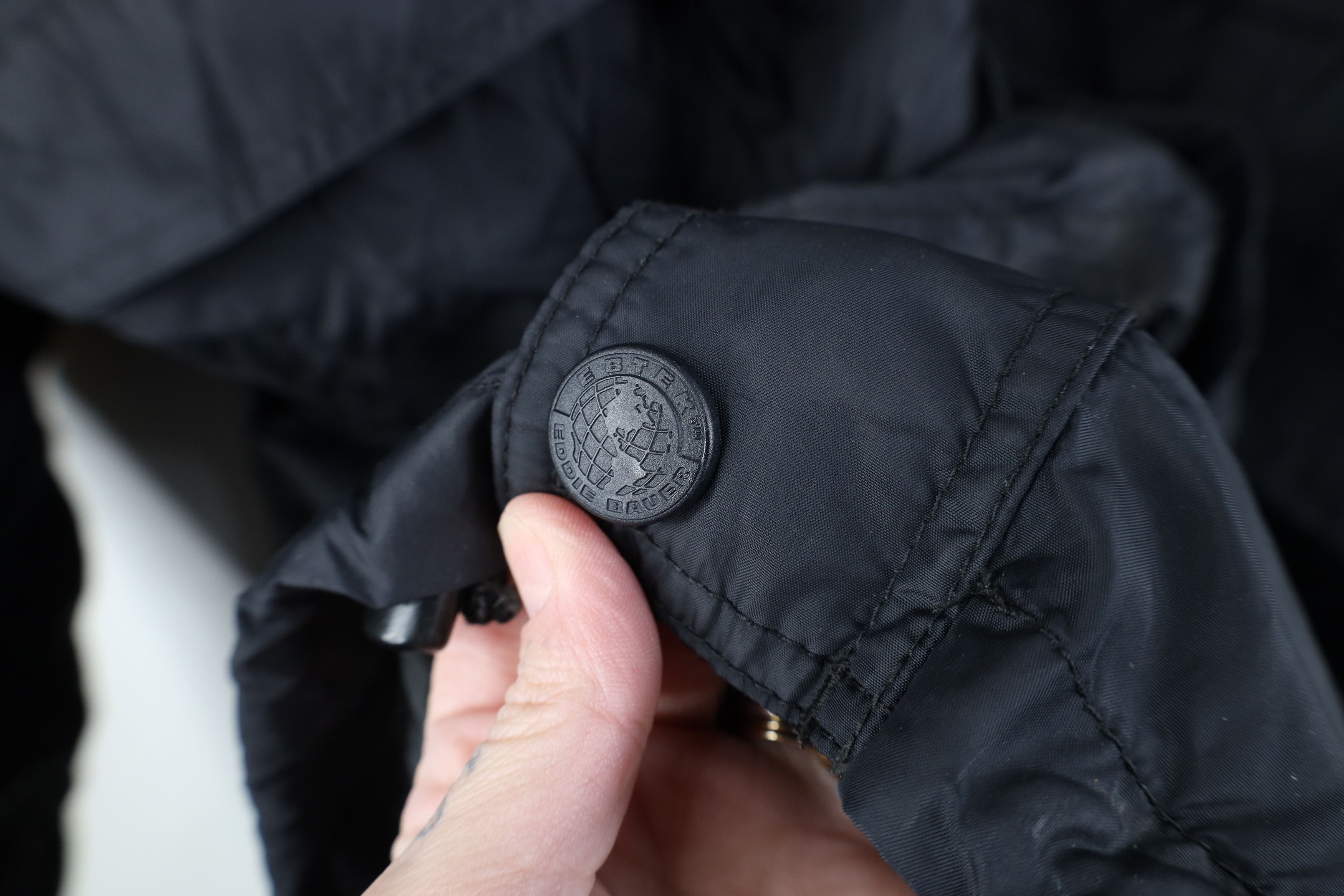 Eddie Bauer Vinage 90s Eddie Bauer EbTek Parka Rain Jacket Coat Black Size US L / EU 52-54 / 3 - 12 Thumbnail