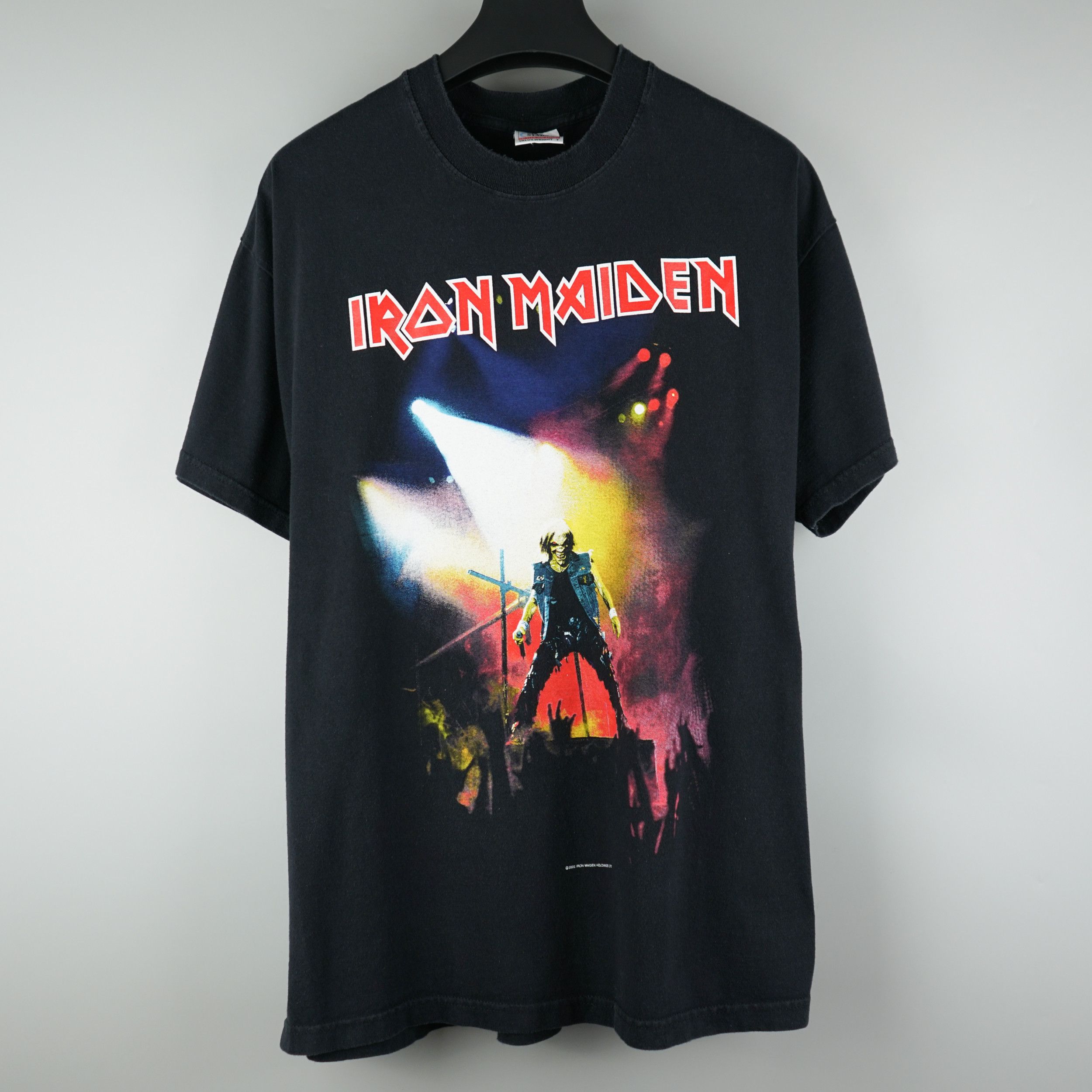 Band Tees × Vintage Vintage 2002 Iron Maiden Concert Clive Burr T-Shirt Size US XL / EU 56 / 4 - 1 Thumbnail