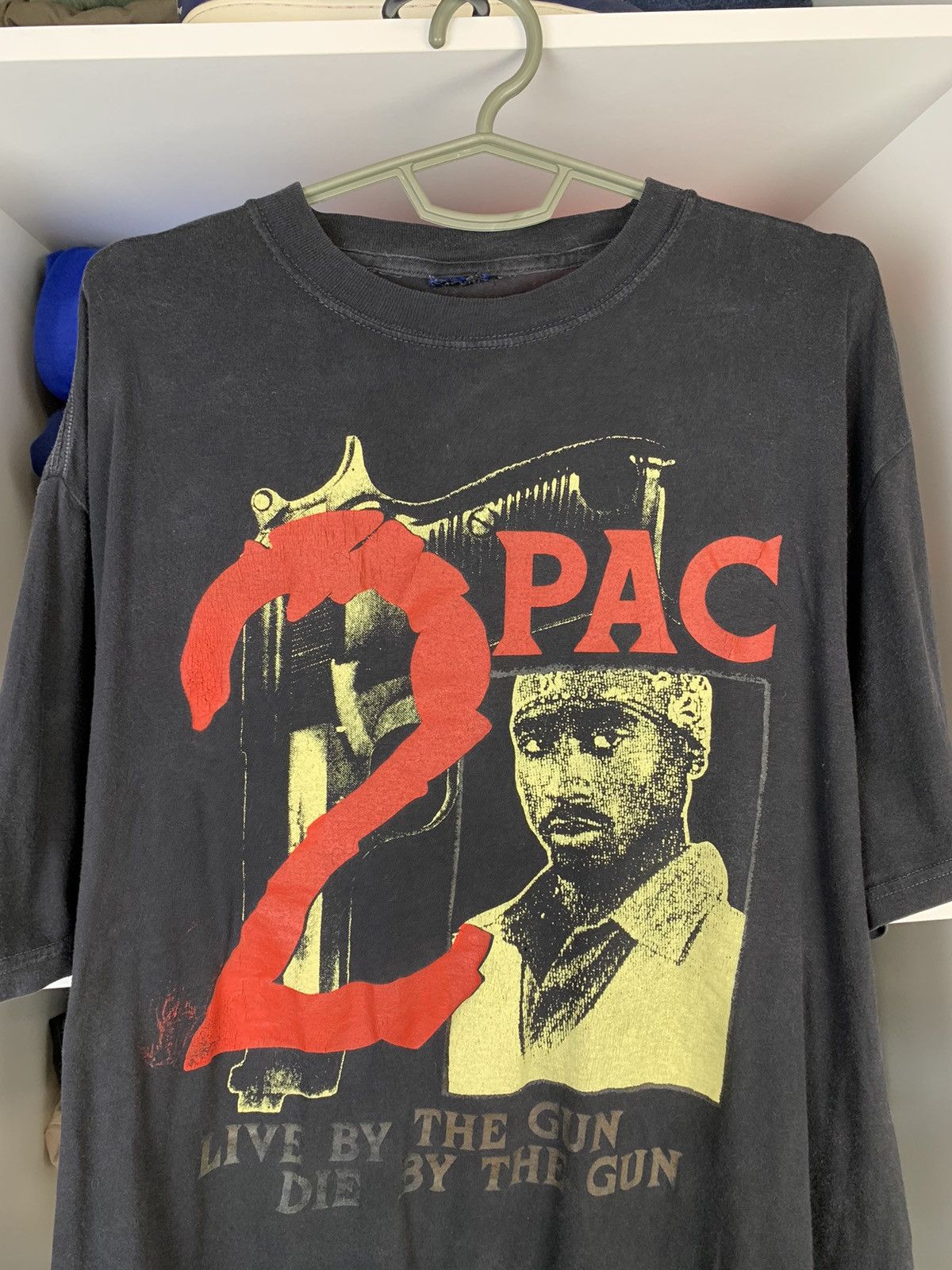 Band Tees Vintage 90s Tupac "Live By The Gun Die By The Gun" T-Shirt Size US L / EU 52-54 / 3 - 3 Thumbnail