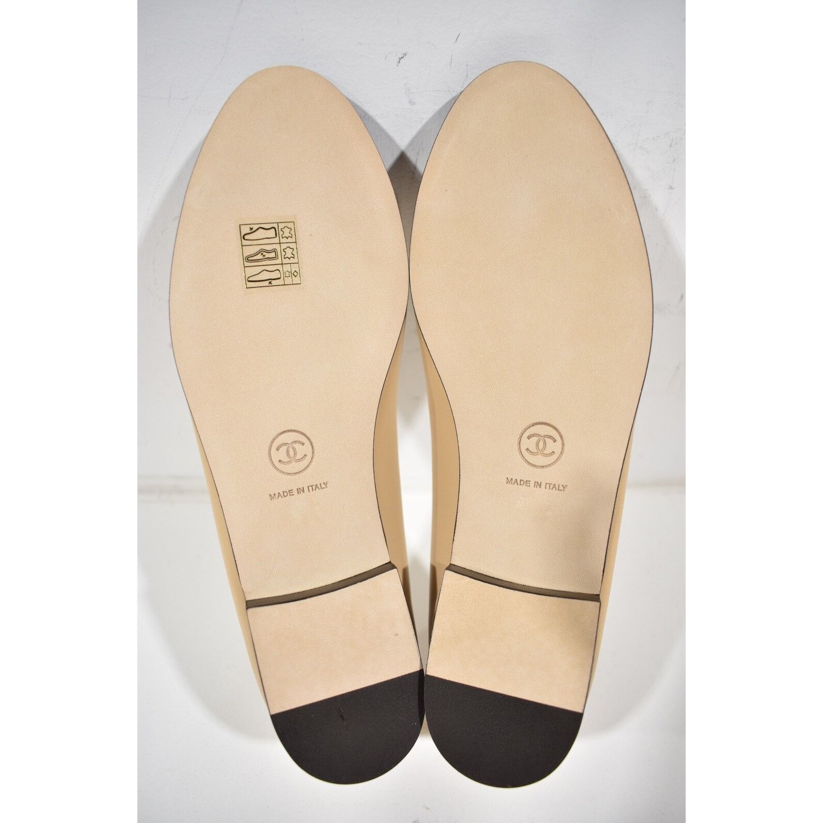 Chanel Lambskin Leather CC Logo Bow Tie Ballet Ballerina Flat 37 Size US 7 / IT 37 - 15 Thumbnail