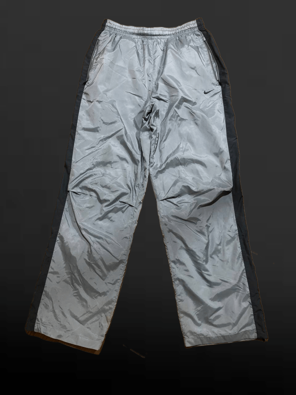 Nike Vintage Nike Y2K Windbreaker Pants Ice Gray Rare 2000s Vtg Size US 32 / EU 48 - 1 Thumbnail