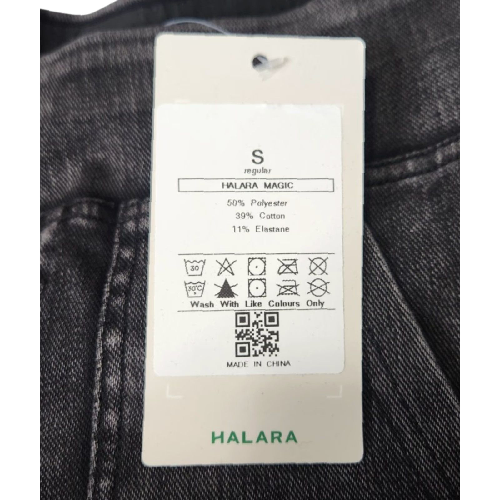 Vintage Halara Pants Cargo Jeans Denim Pant Women S Black Pockets Elastic Waist Straight Leg Mid Rise Size 28" / US 6 / IT 42 - 5 Thumbnail