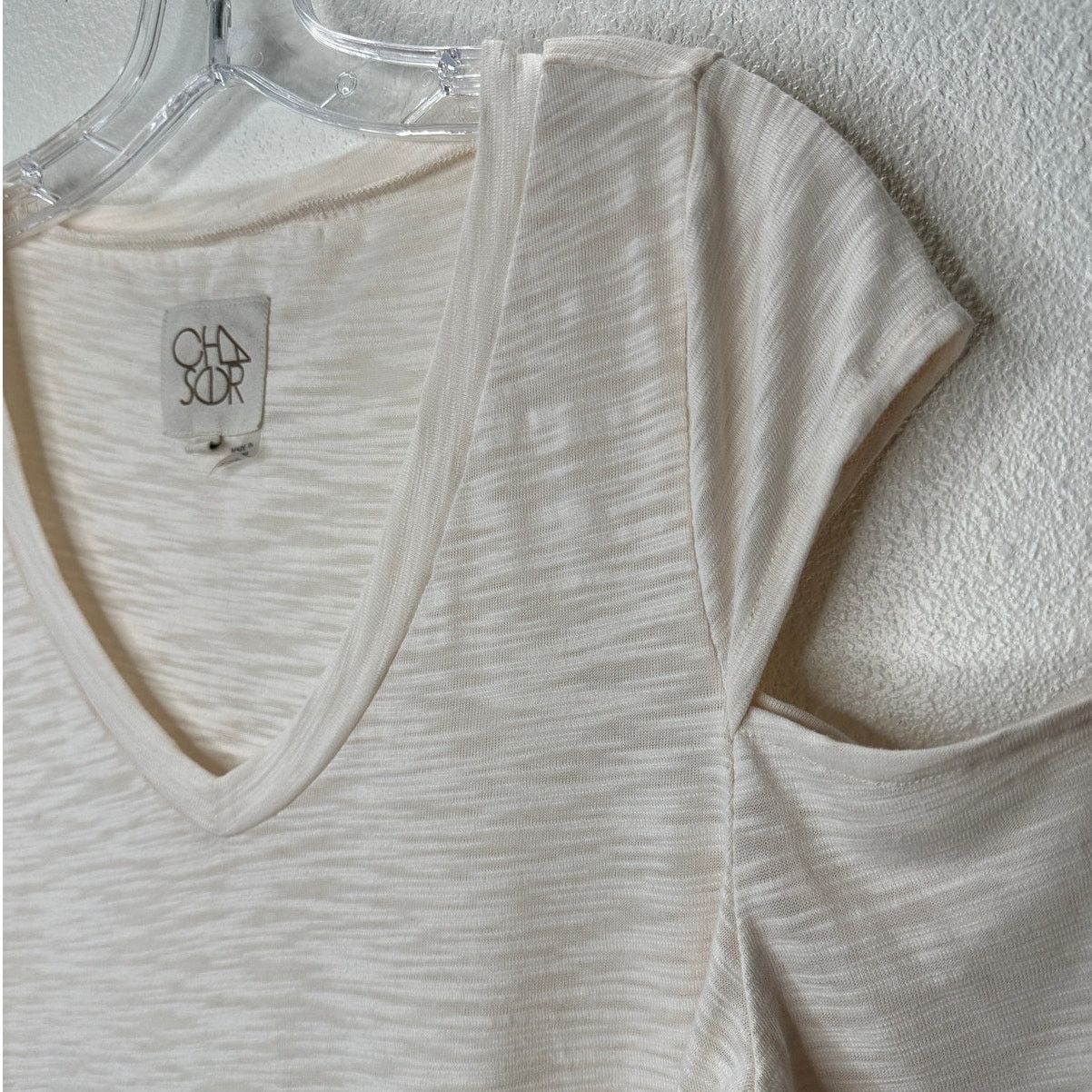 Chaser Brand Chaser Cream V-Neck Cold Shoulder Long Sleeve Burnout Top L Size L / US 10 / IT 46 - 7 Thumbnail