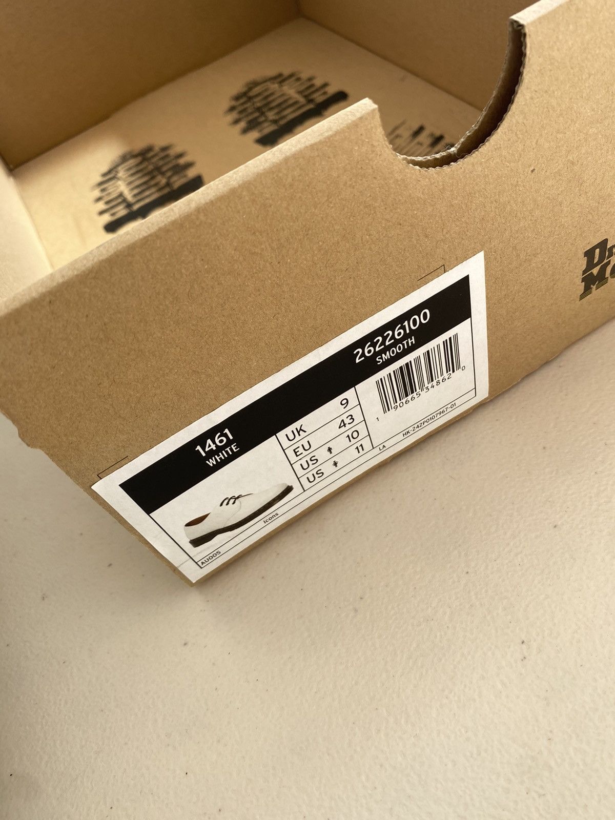 Dr. Martens Dr Martens US10 Size US 10 / EU 43 - 10 Thumbnail