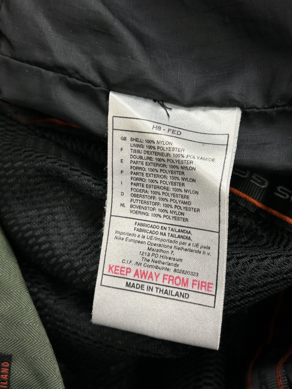 Nike ACG 90s Vintage Nike ACG Techwear Outdoor Rare Jacket Size US L / EU 52-54 / 3 - 16 Thumbnail