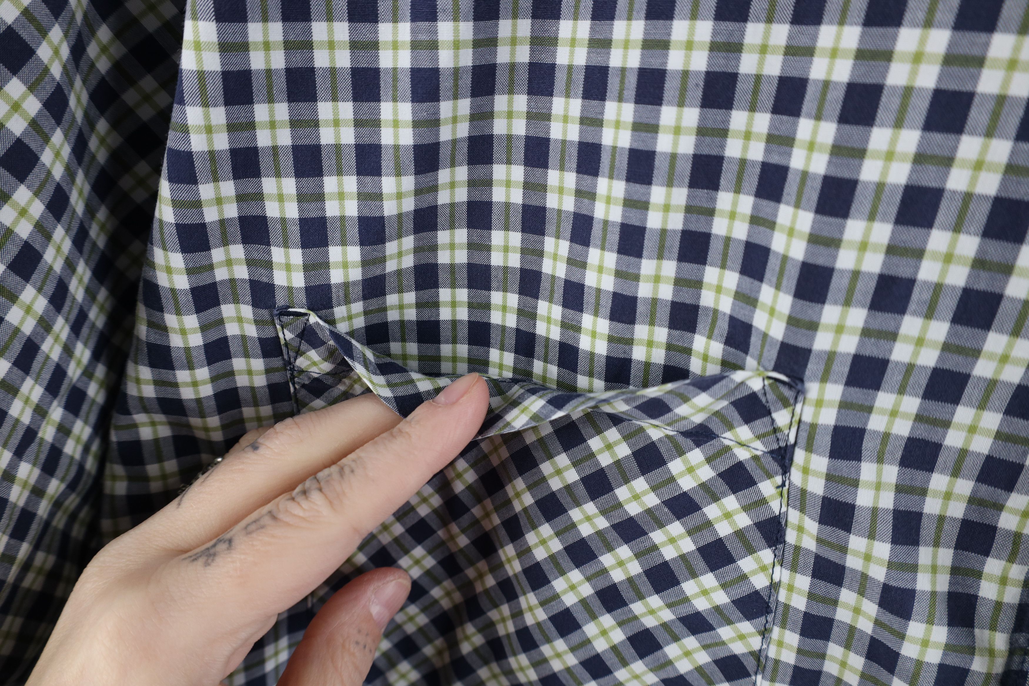 Carhartt × Vintage Vintage Carhartt Short Sleeve Collared Button Shirt Plaid Size US L / EU 52-54 / 3 - 5 Thumbnail