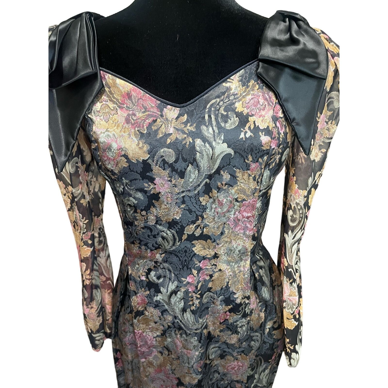Vintage Vintage 80s Midnight Glo Black Bow Floral Mini Dress Small 8 Size S / US 4 / IT 40 - 4 Thumbnail