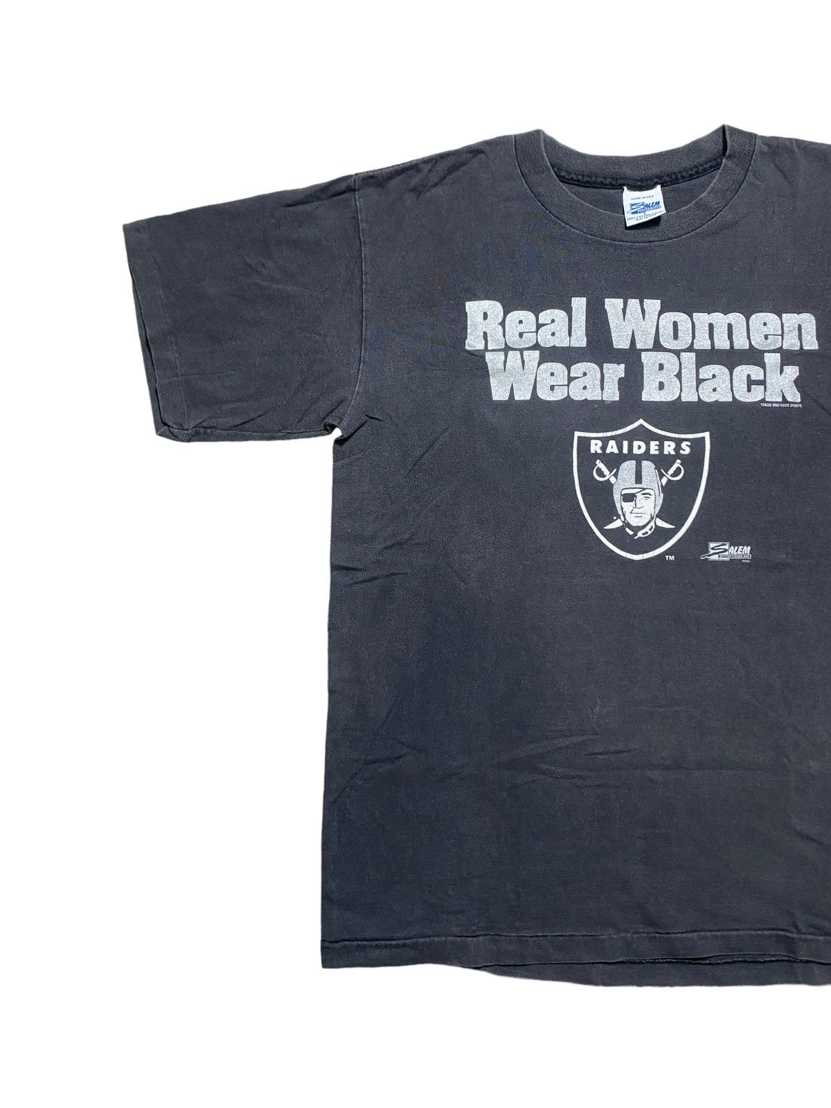 NFL VINTAGE RAIDERS REAL WOMAN WEAR BLACK CENTER LOGO TEE Size US M / EU 48-50 / 2 - 4 Thumbnail