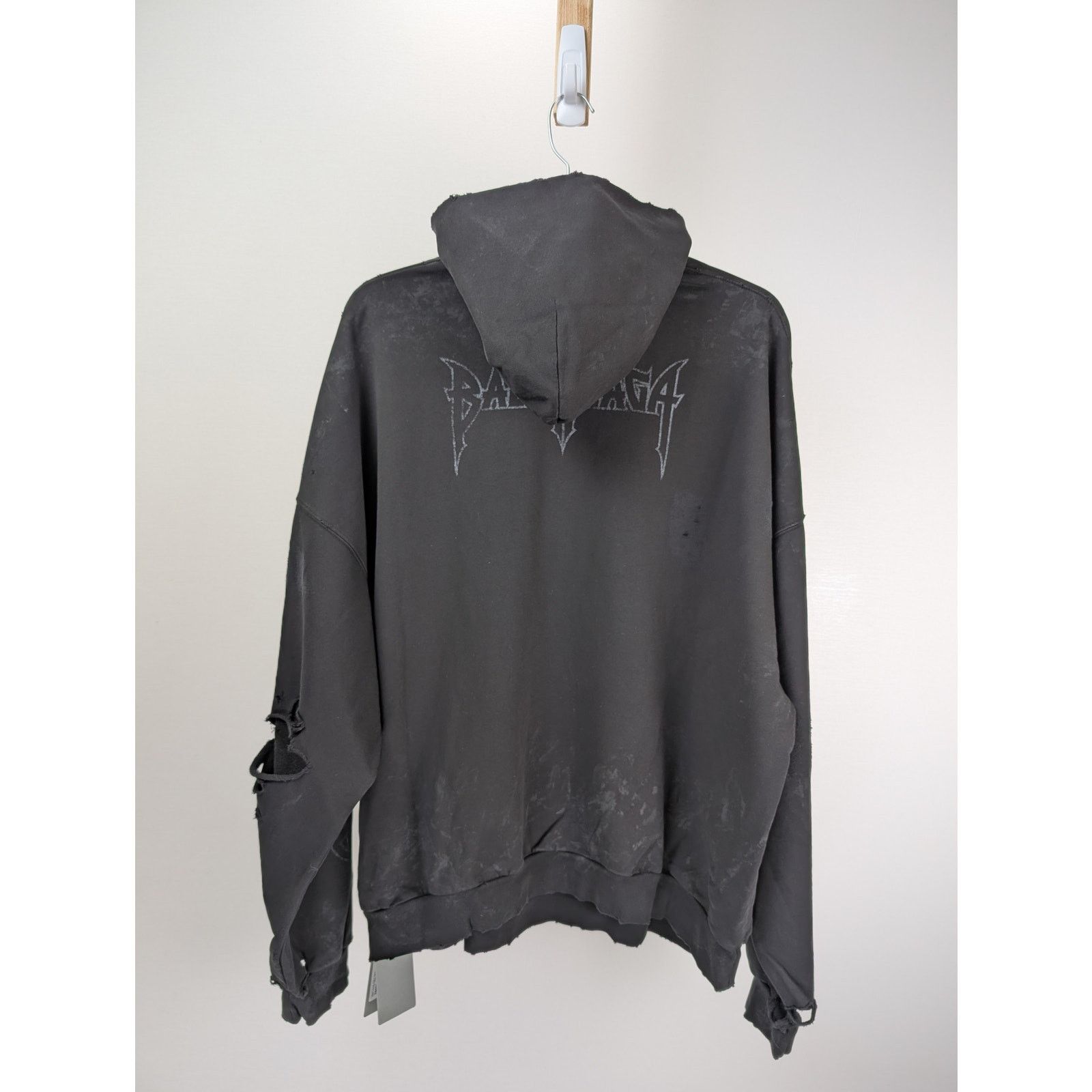 Balenciaga o1rshd1 No Pocket Large Fit Hoodie in Washed Black Size US L / EU 52-54 / 3 - 7 Thumbnail