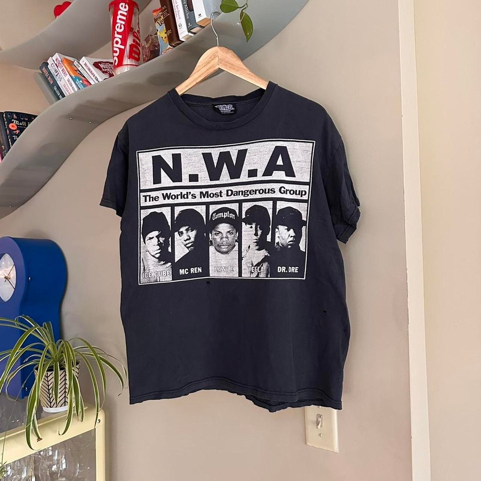 Band Tees × Rap Tees Vintage 2006 NWA Rap Shirt Size US S / EU 44-46 / 1 - 1 Thumbnail