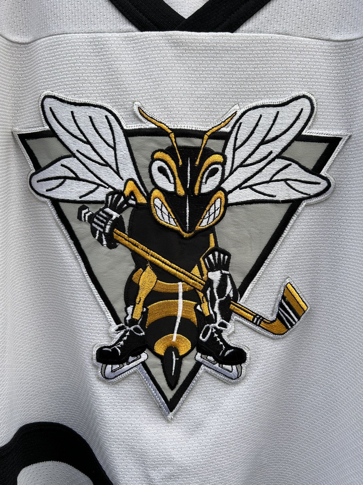 NHL 90s Vintage Athletic Knit Killer Bee Nhl Hockey Jersey Size US L / EU 52-54 / 3 - 2 Thumbnail