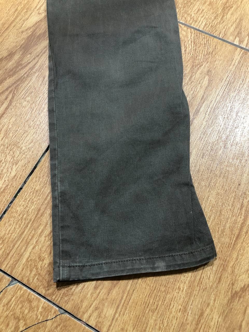 Burberry Vintage Burberry Distressed Jeans Size US 30 / EU 46 - 19 Thumbnail