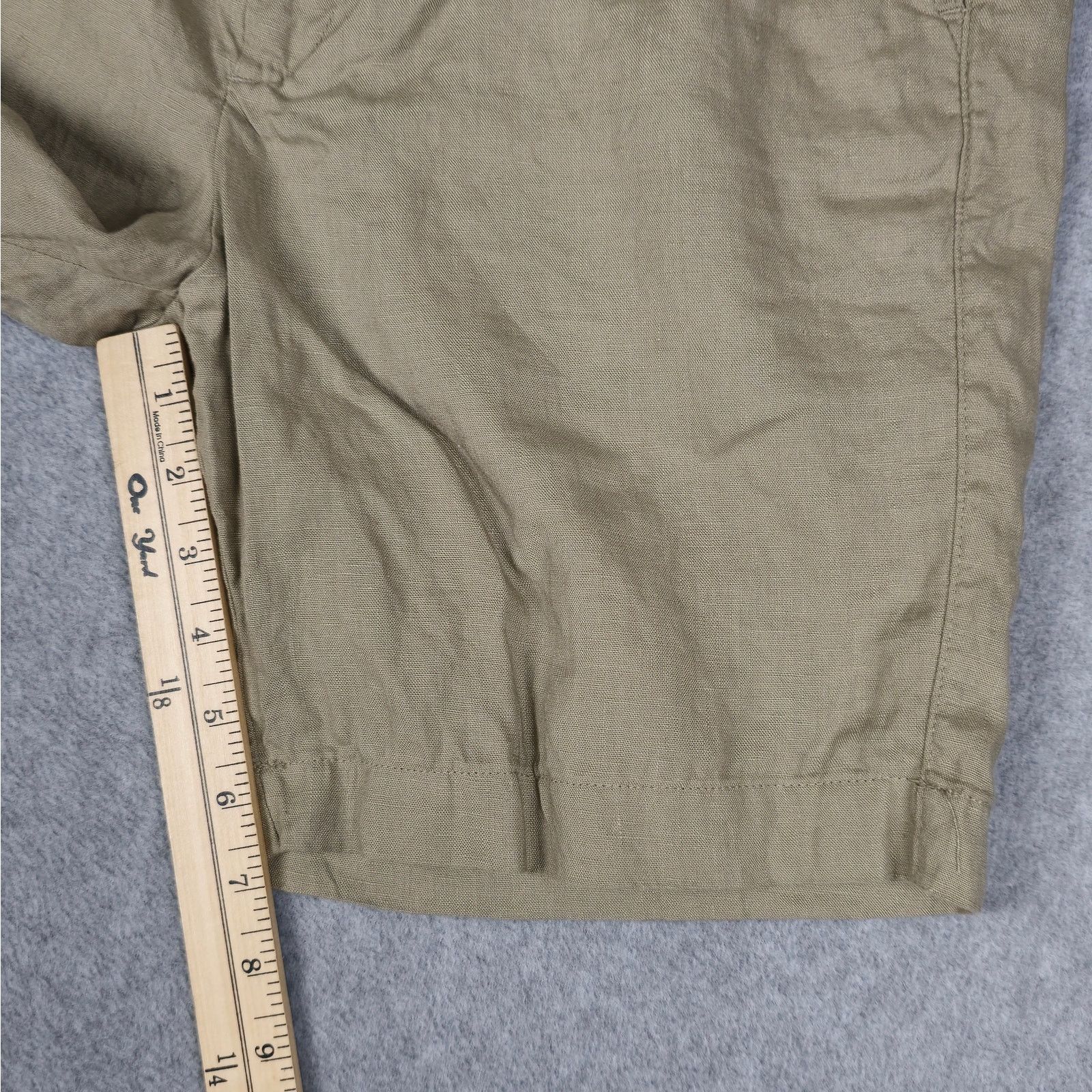 Zara Zara Large Light Beige 100% Linen Flat Front Chino Shorts Size US 32 / EU 48 - 9 Thumbnail