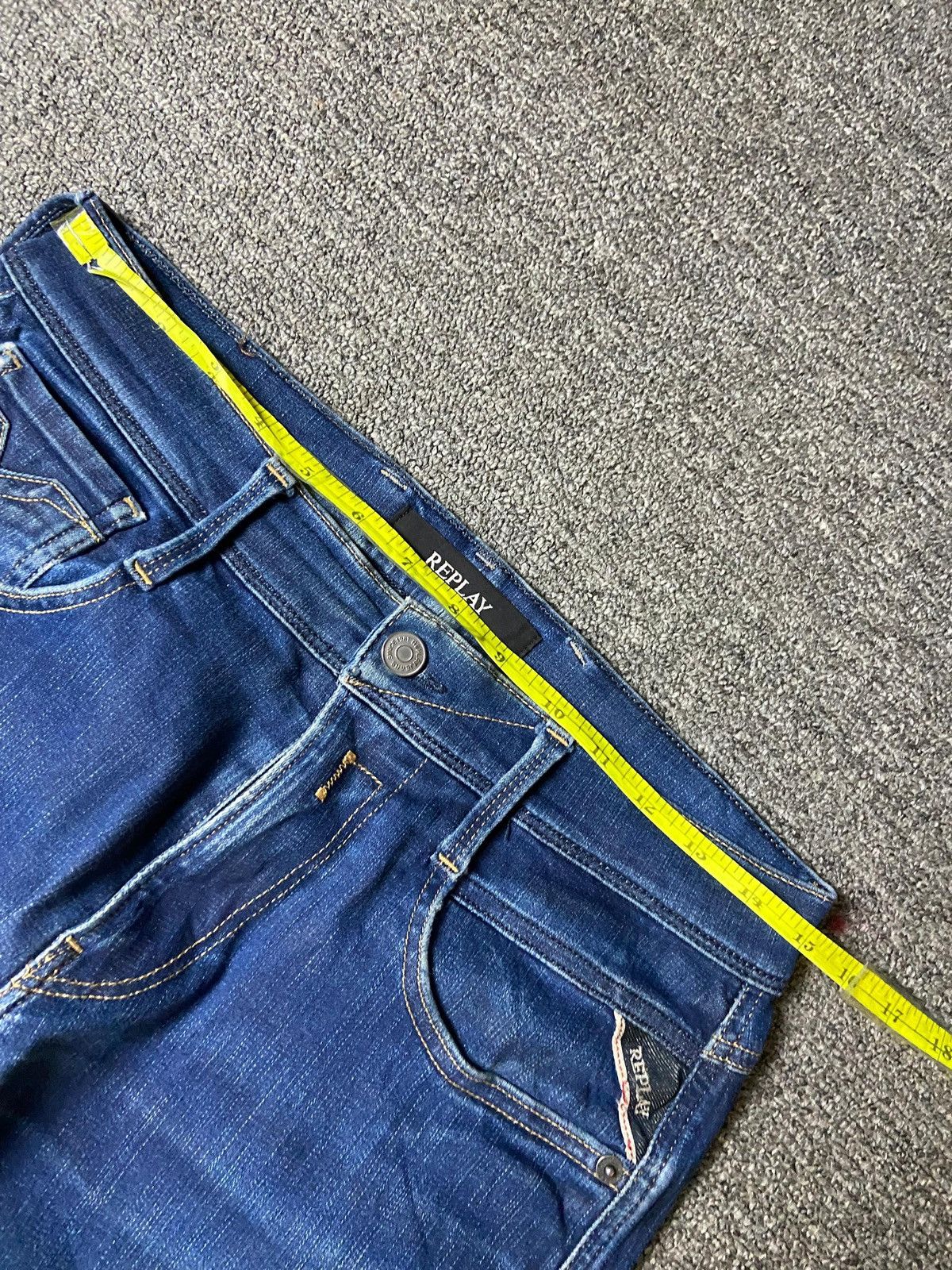 Replay × Vintage Replay Brand Regular Fit Denim Jeans (123) Size US 30 / EU 46 - 8 Thumbnail