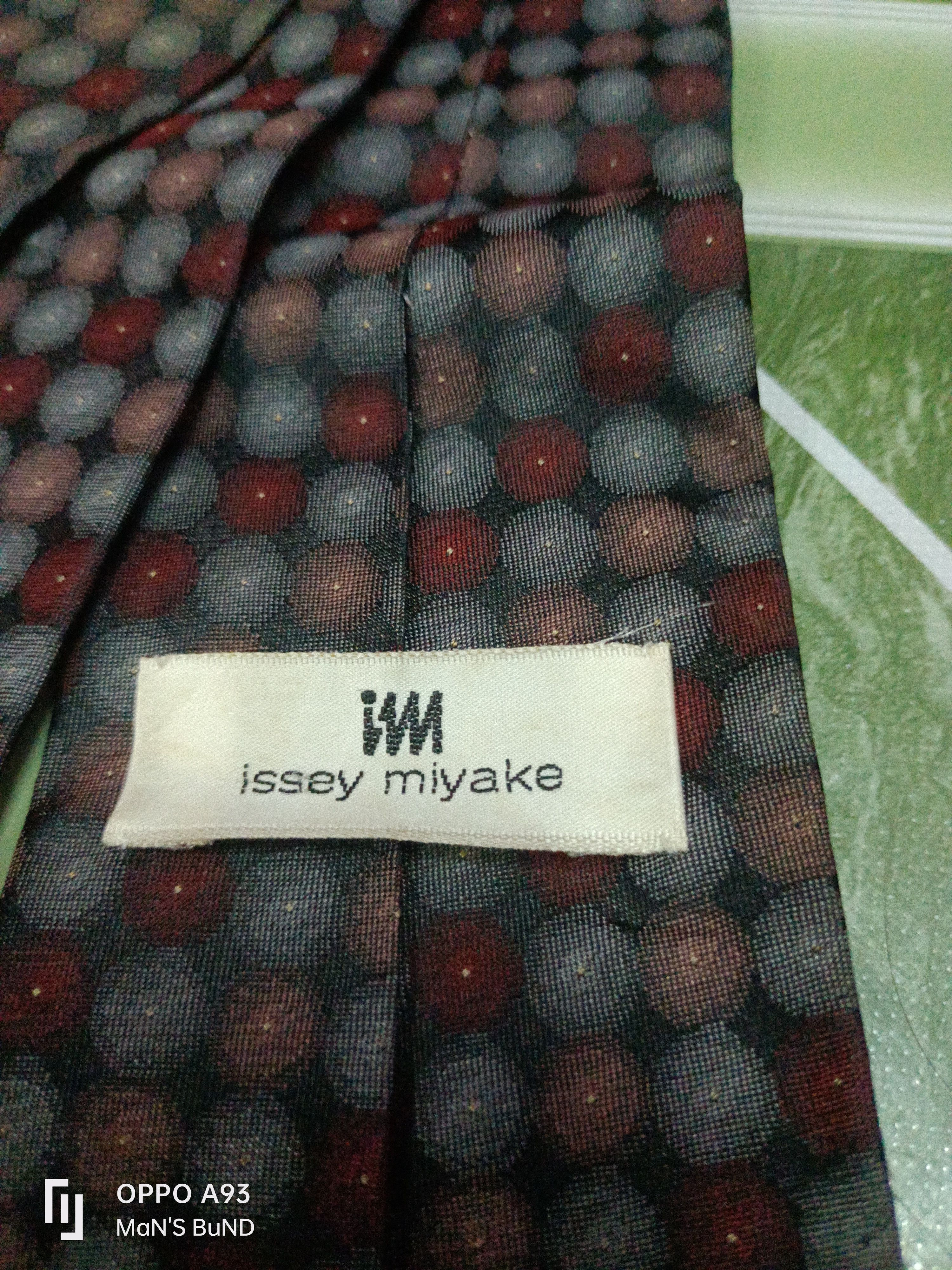 Issey Miyake Vintage Issey Miyake Dots Tie Size ONE SIZE - 1 Thumbnail