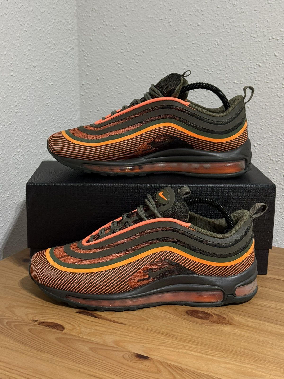 Nike Nike Air Max 97 Ultra 17 Total Orange Sequoia Size US 9 / EU 42 - 7 Thumbnail