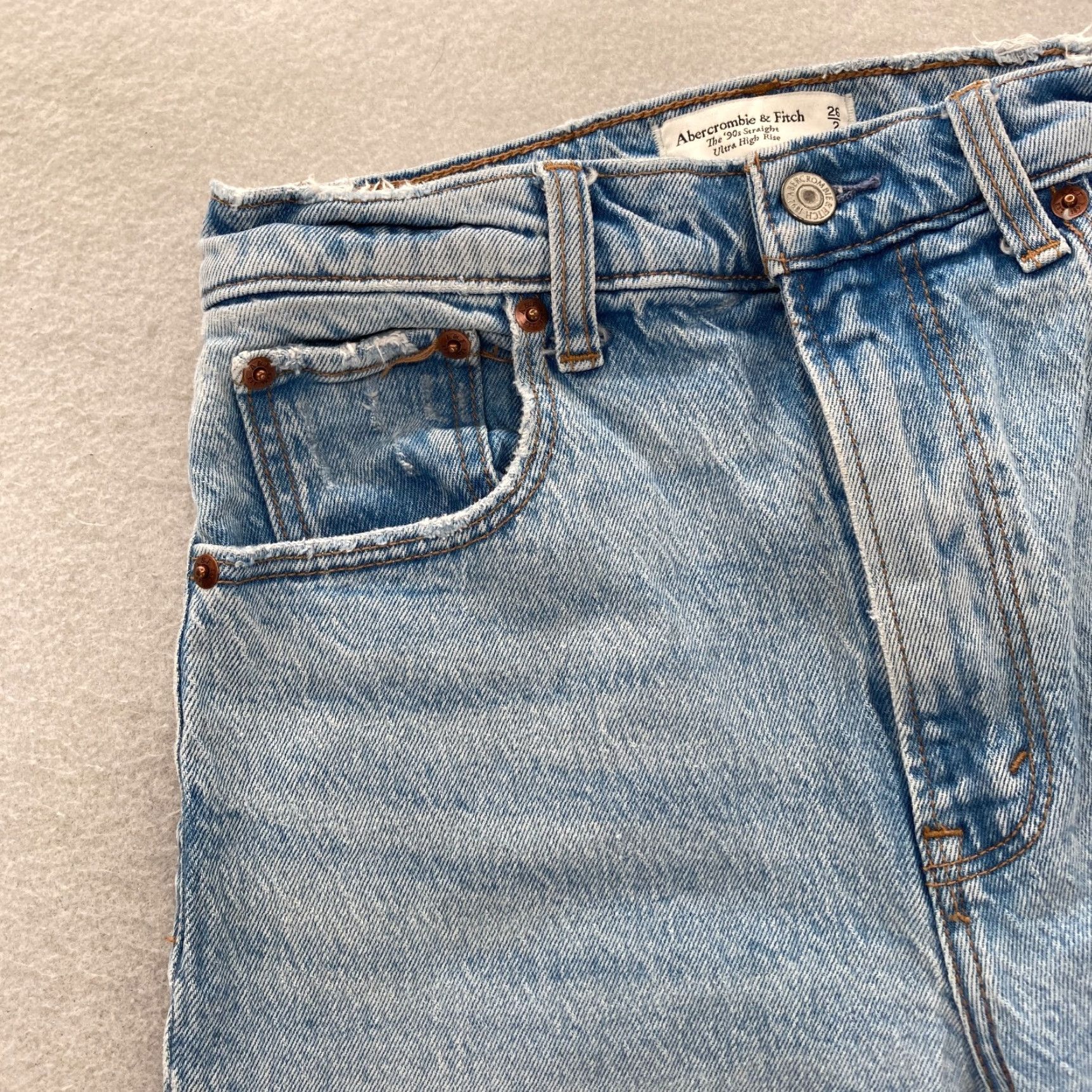 Abercrombie & Fitch Abercrombie & Fitch 90s Straight Jeans Women's 26/2 Long High Rise Blue Denim Size 26" / US 2 / IT 38 - 3 Thumbnail