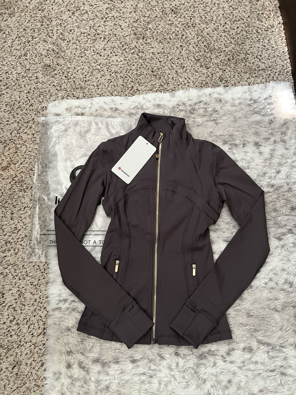 Lululemon Grey Define Jacket Nulu Size XS / US 0-2 / IT 36-38 - 2 Thumbnail