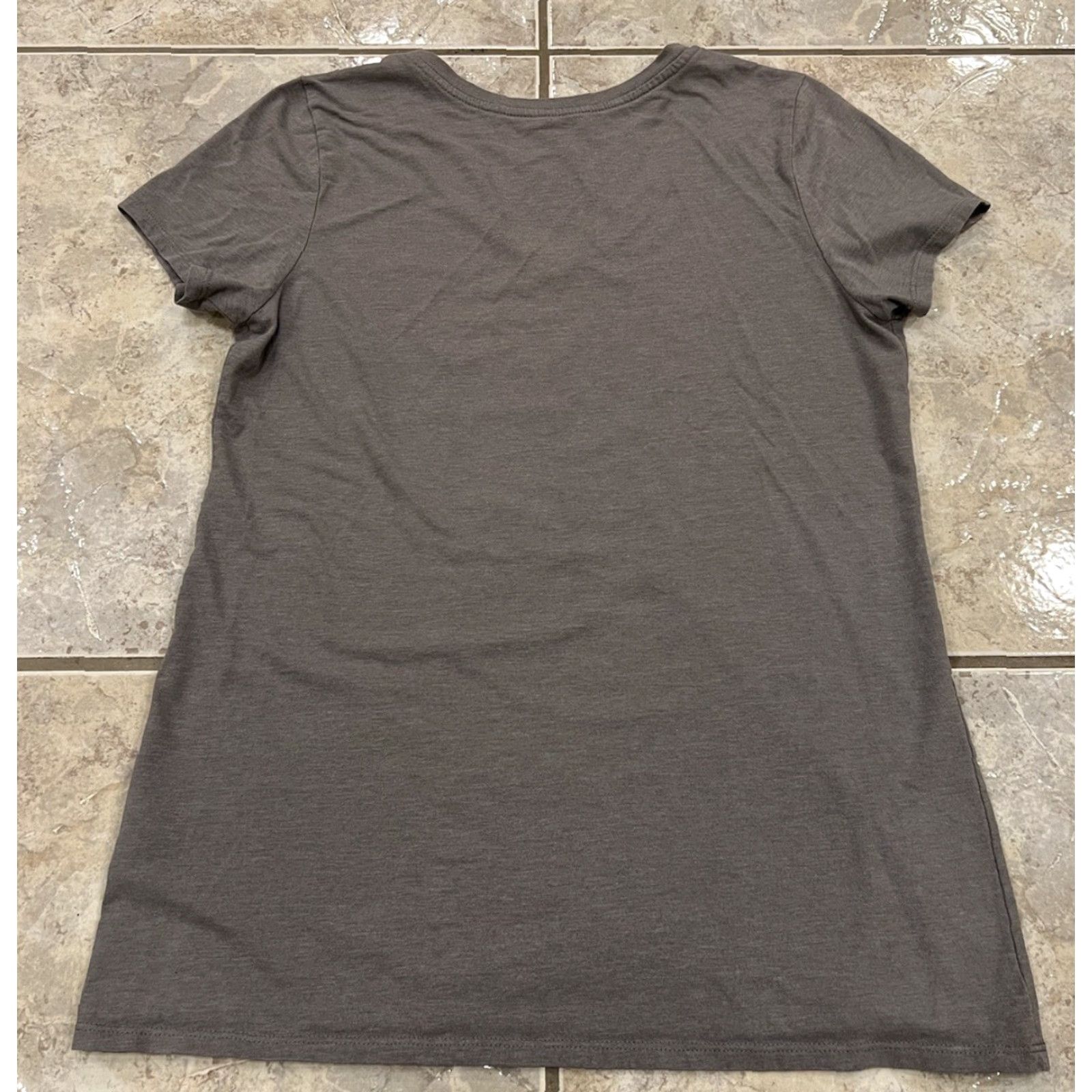 Patagonia Patagonia Women’s Small Shirt Fitz Roy Bison Gray V-Neck T-Shirt Casual Outdoor Cotton Short Sleeve Summer Regular Fit Size S / US 4 / IT 40 - 7 Thumbnail