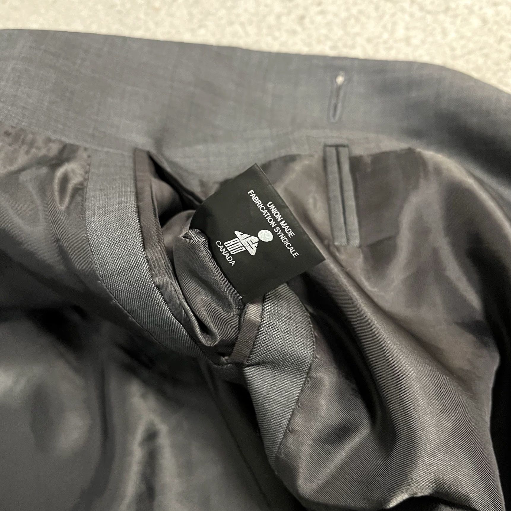 Peter Millar VINTAGE Peter Millar Blazer Mens 46R Gray Wool Double Vent 2 Button Sport Coat Union Size 46R - 6 Thumbnail