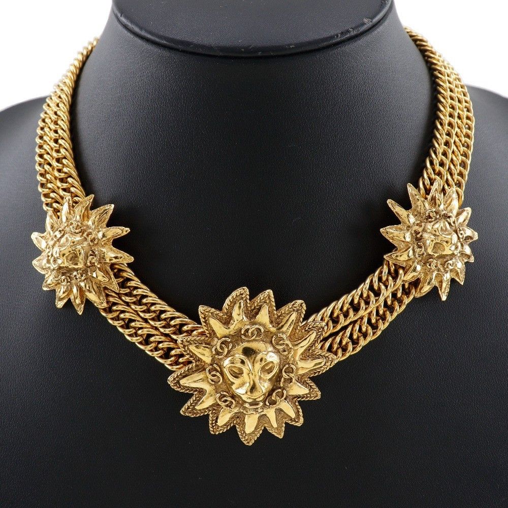 Chanel Chanel Vintage Double Chain Leo Lion Sun Necklace Metal Size ONE SIZE - 1 Thumbnail