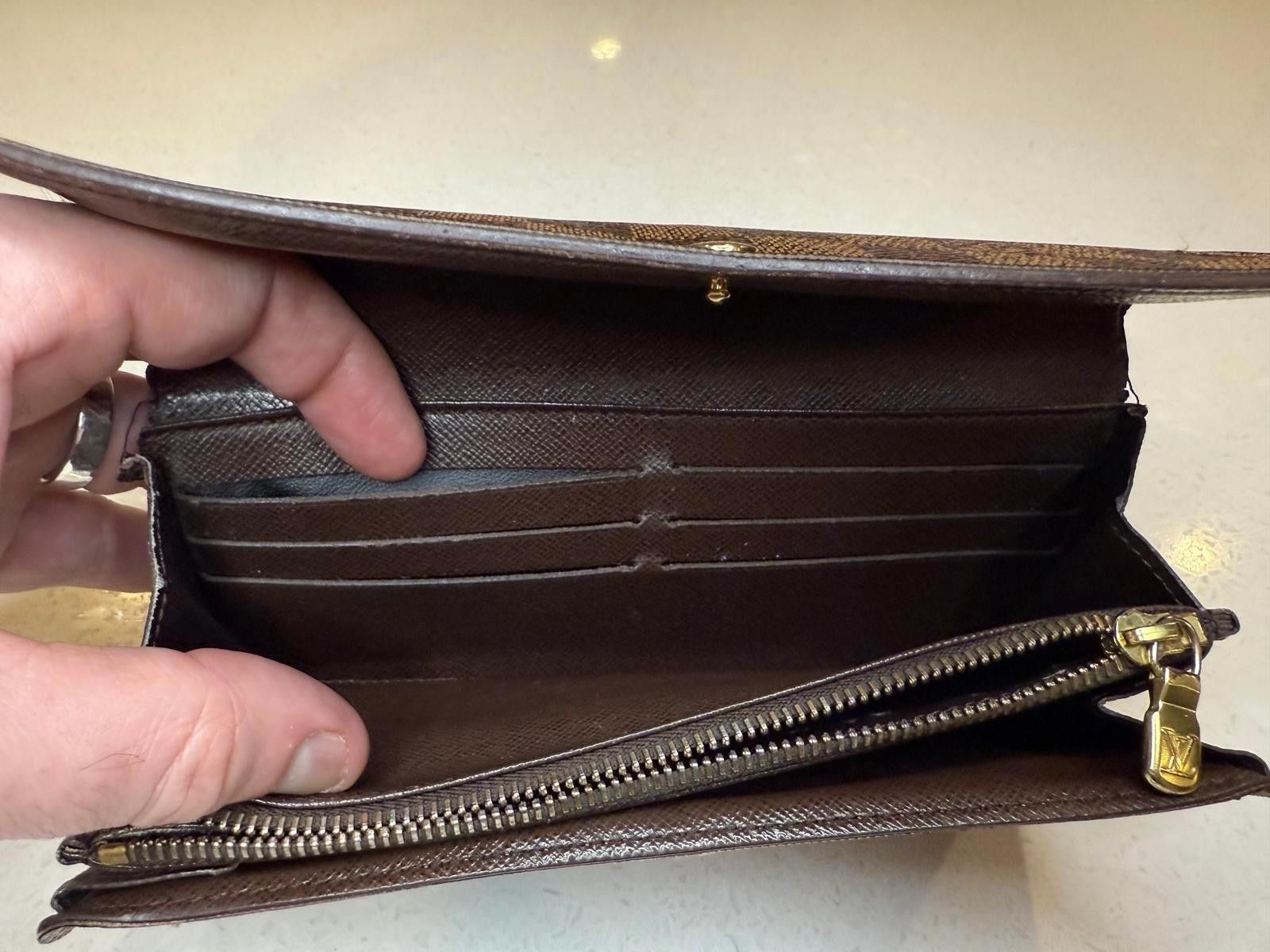 Louis Vuitton Louis Vuitton Damier Ebene Sarah Wallet – Timeless Elegance Size ONE SIZE - 4 Thumbnail