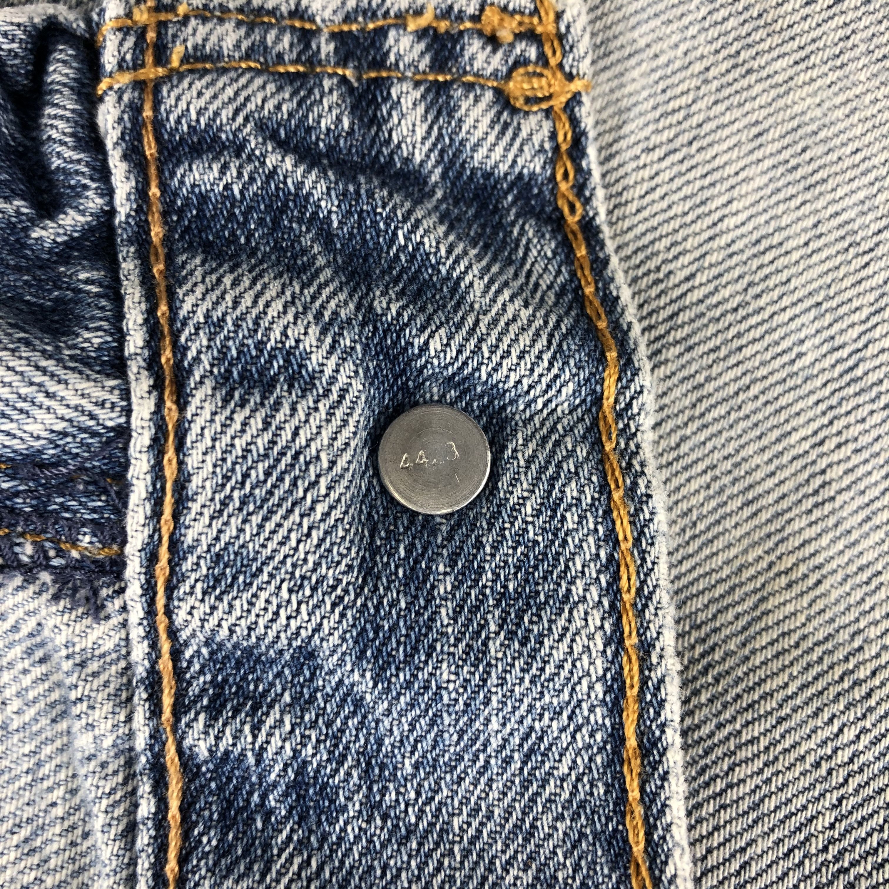 Levi's × Vintage Vintage Light Wash Levis 531 Jeans-JM2162 Size US 34 / EU 50 - 12 Thumbnail