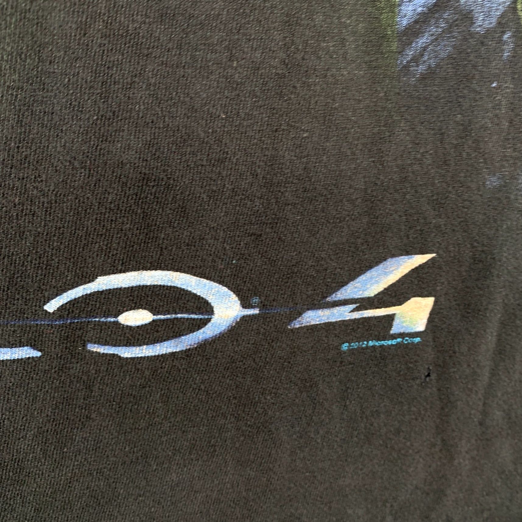 Halo Halo 4 Video Game Shirt Mens Small Black Distressed XBOX Short Sleeve 9.5x26 Size US S / EU 44-46 / 1 - 7 Thumbnail