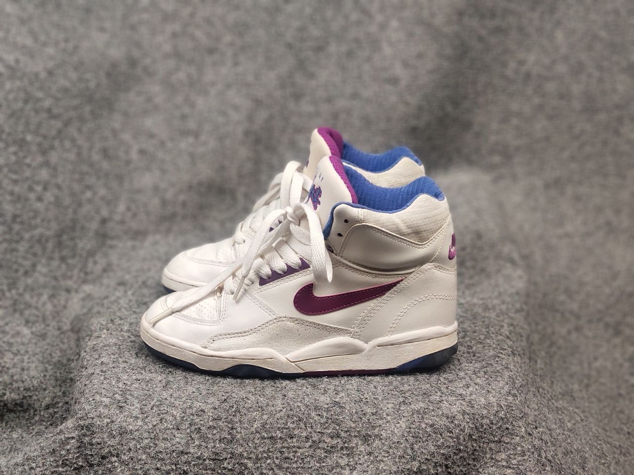 Nike Rare Vintage Original 90's Nike court flare Hi top sneakers Size US 8 / IT 38 - 14 Thumbnail