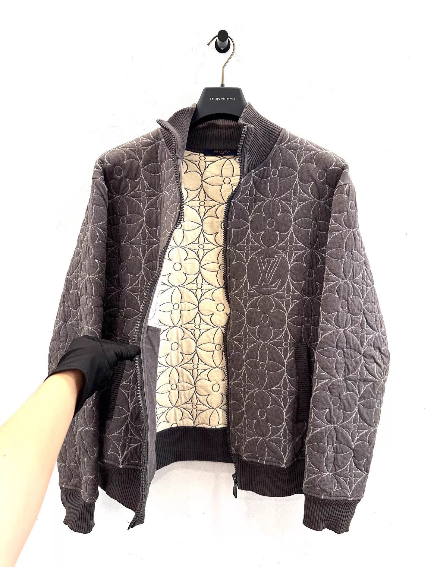 Louis Vuitton LV Monogram All Over White Logo Men's Dark Gray Jacket L Size US L / EU 52-54 / 3 - 4 Thumbnail