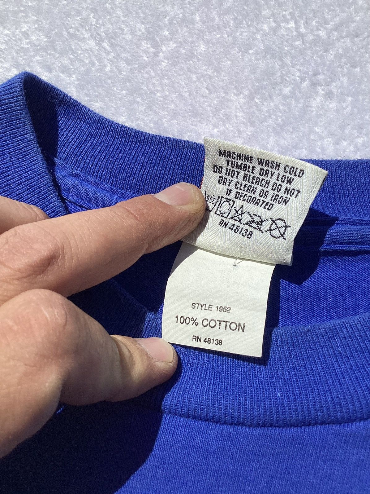 MLB Vtg 92 Toronto Bluejays World Series championship nutmeg tee Size US L / EU 52-54 / 3 - 5 Thumbnail