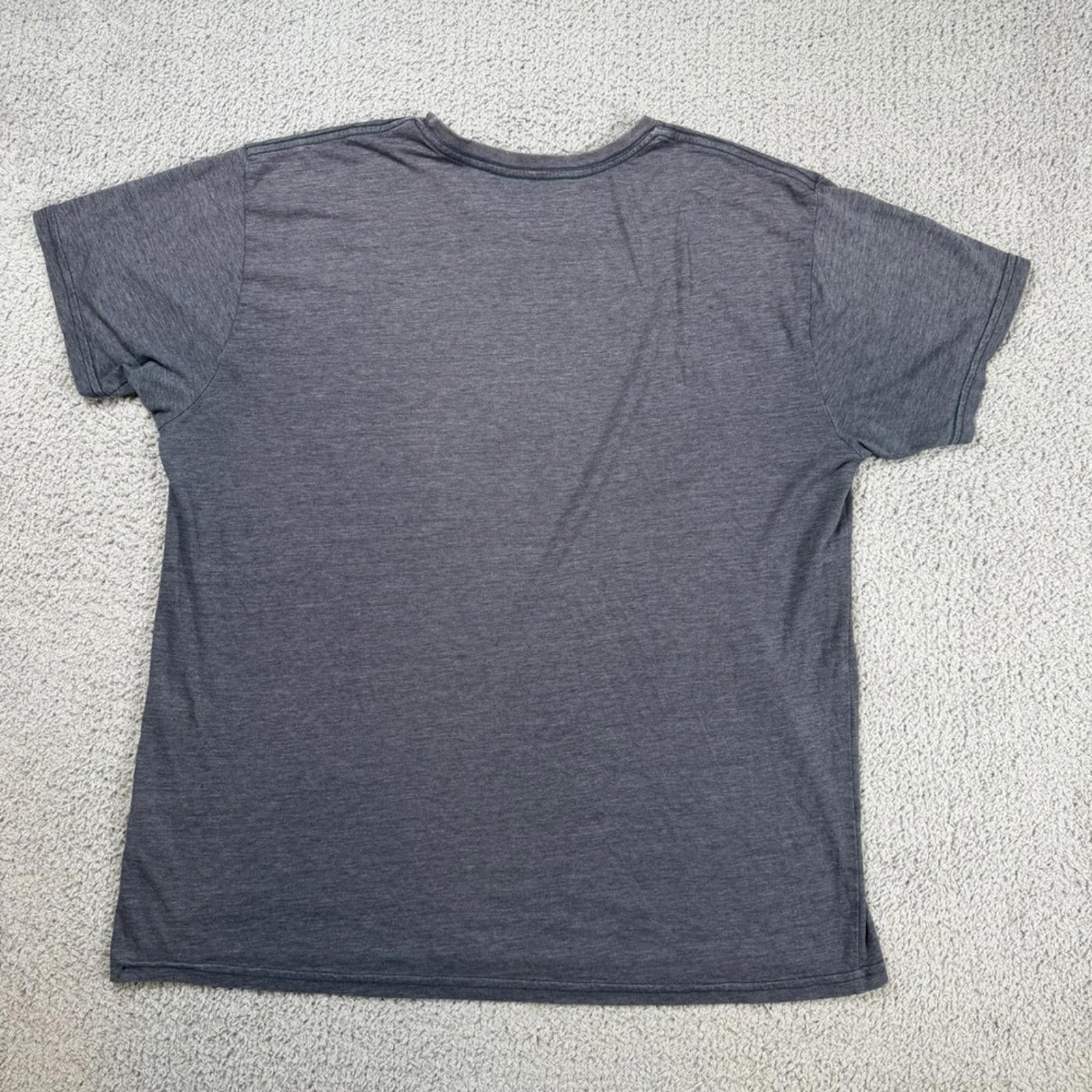 Other Michigan Wolverines T Shirt Mens XL Gray Made in USA Size US XL / EU 56 / 4 - 3 Thumbnail